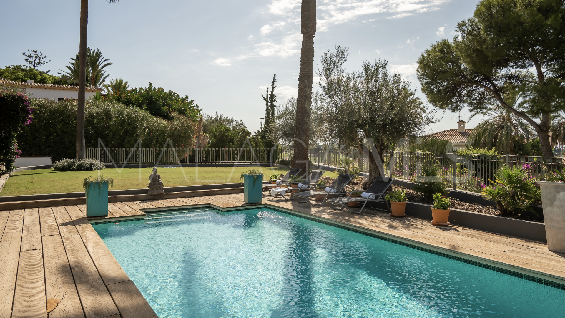 Villa for sale in Paraiso Alto