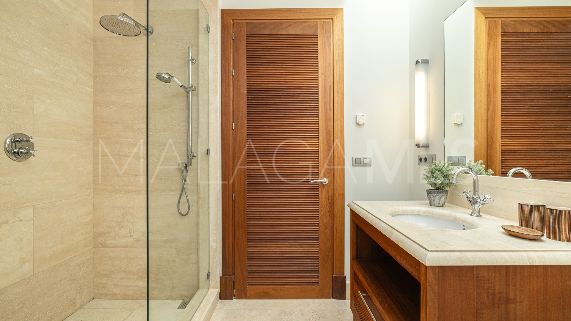 Villa for sale in Casares del Sol - Casares Golf