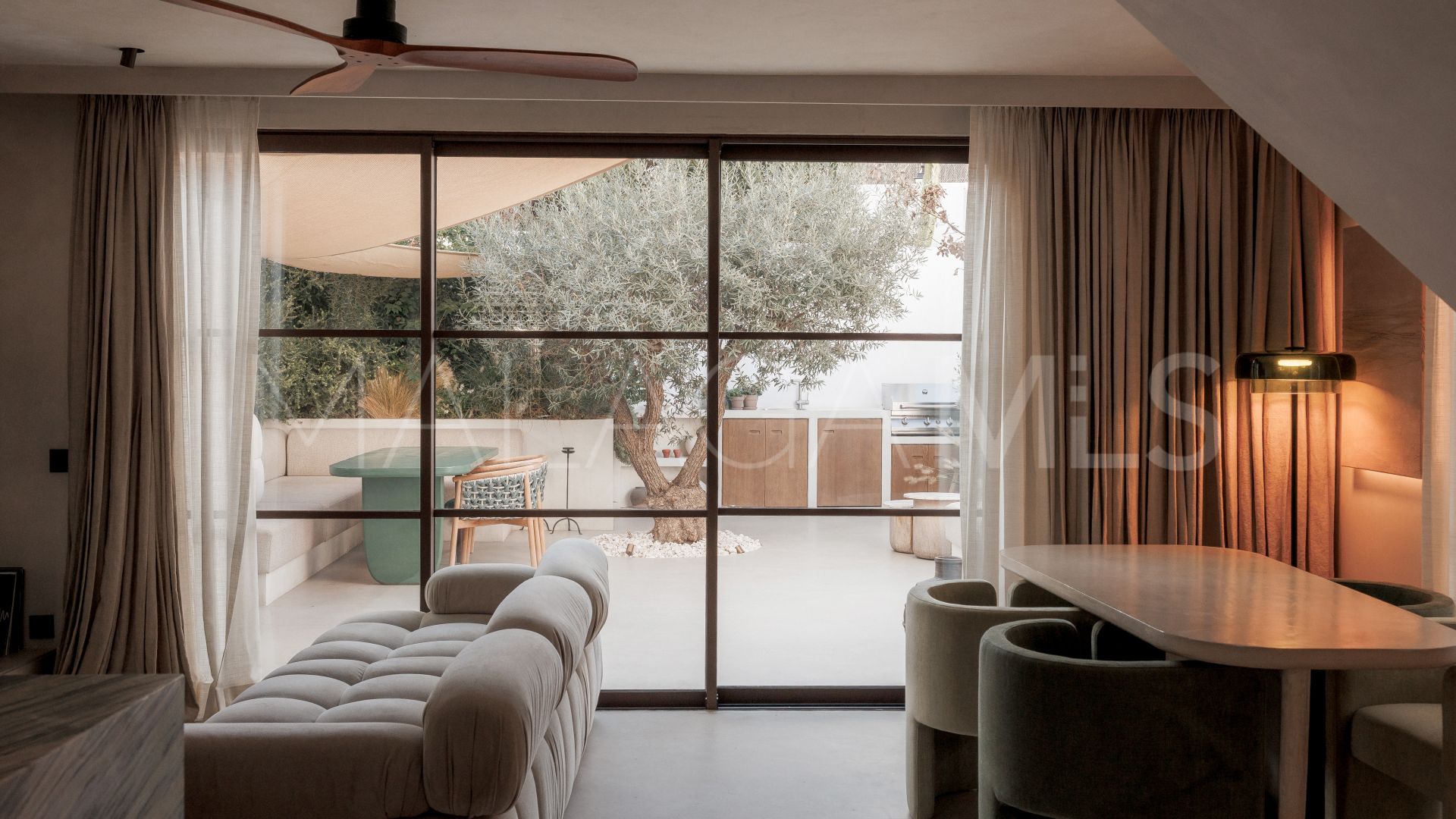 El Naranjal town house for sale