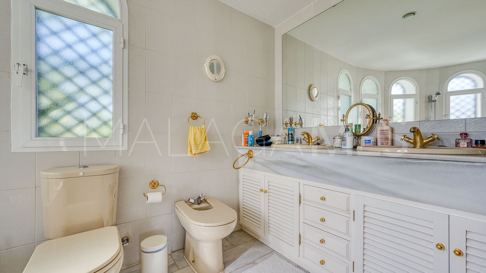 Villa with 4 bedrooms for sale in Nueva Andalucia