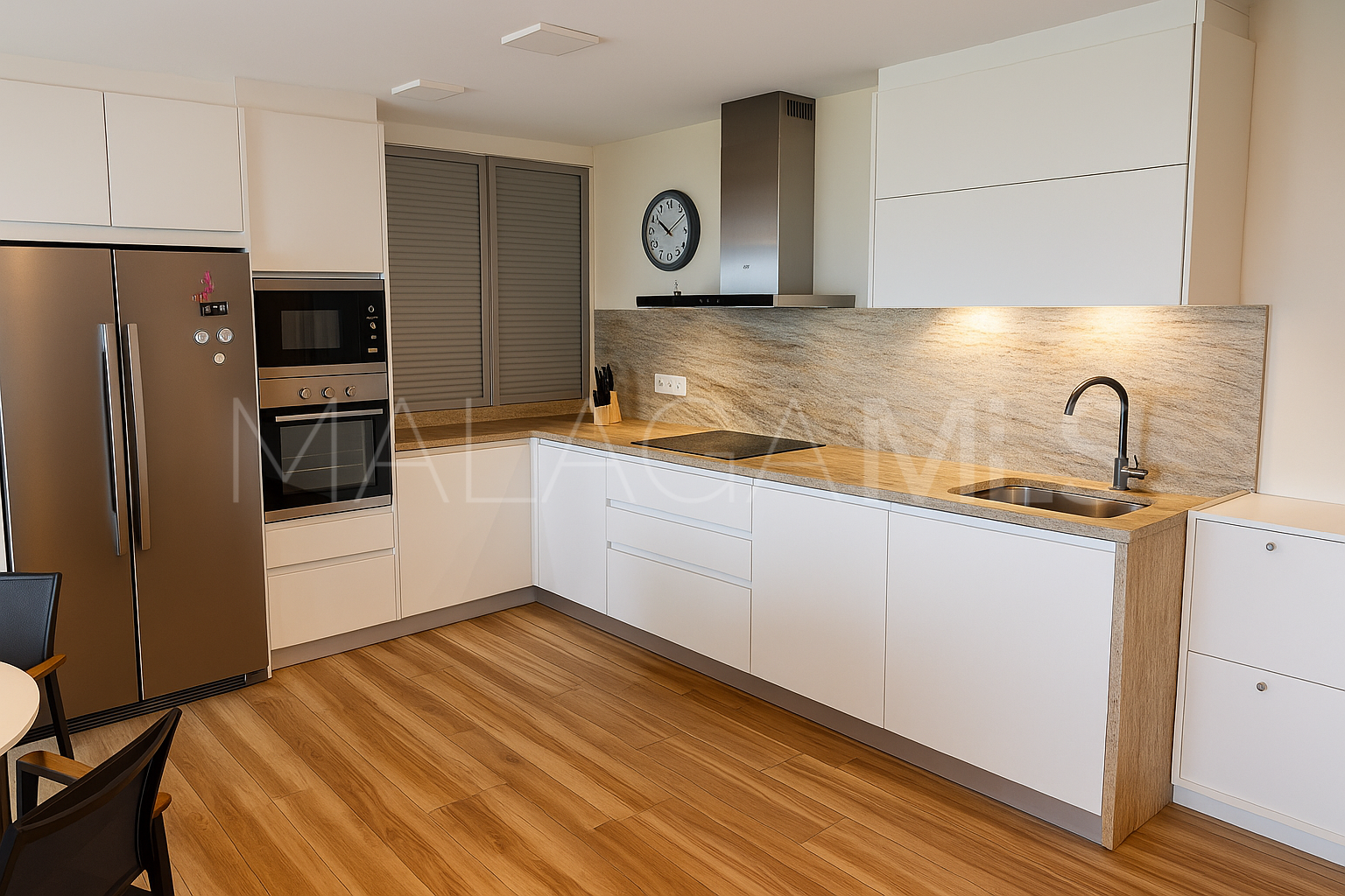 Parvilla for sale in Estepona