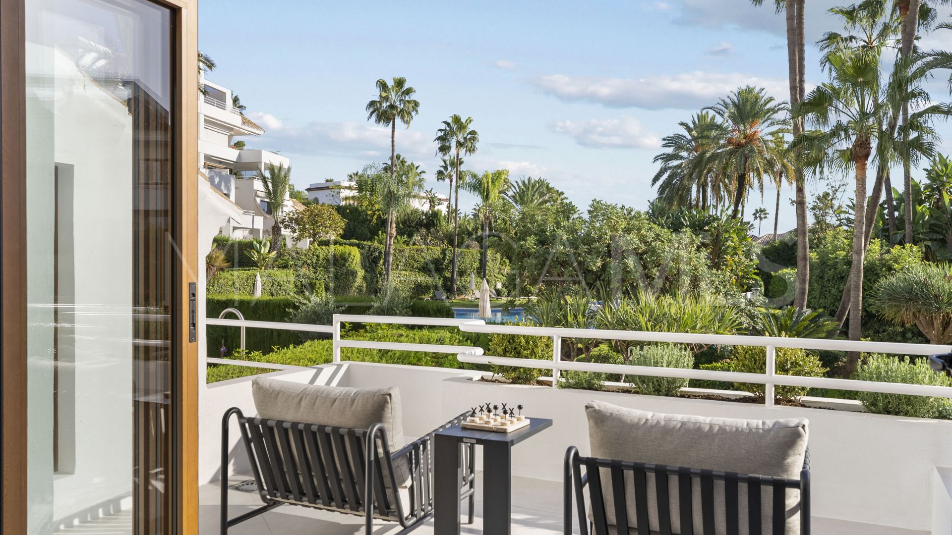 Duplex for sale in Alcores del Golf