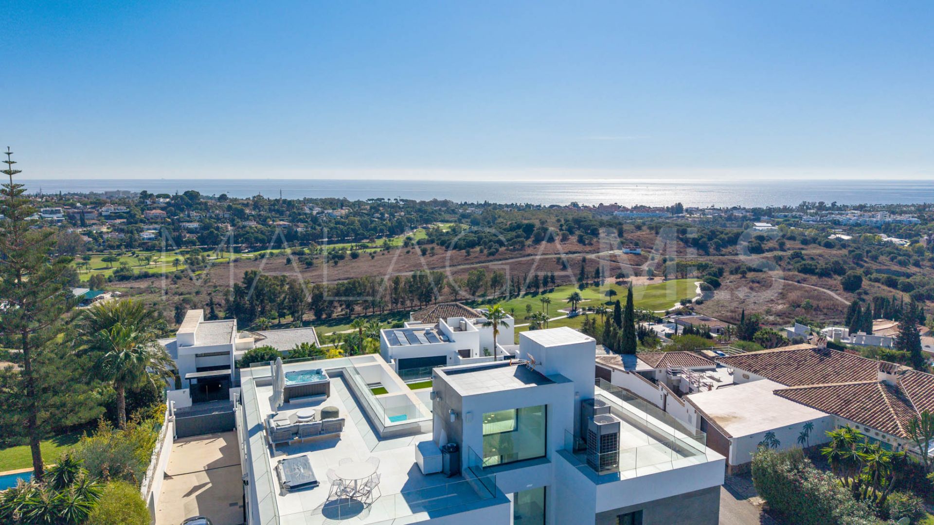 Villa for sale de 6 bedrooms in Paraiso Alto