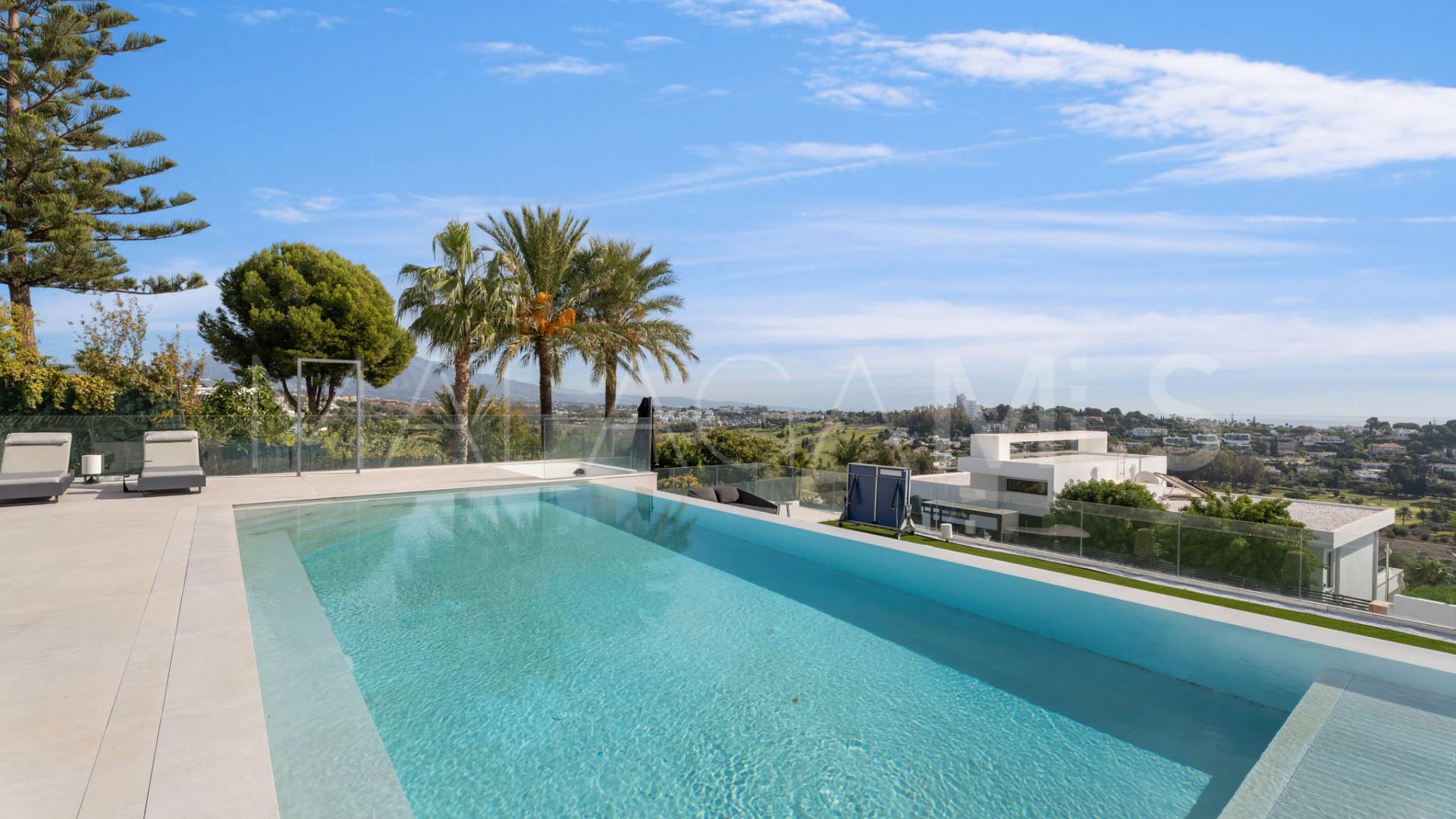 Villa for sale de 6 bedrooms in Paraiso Alto