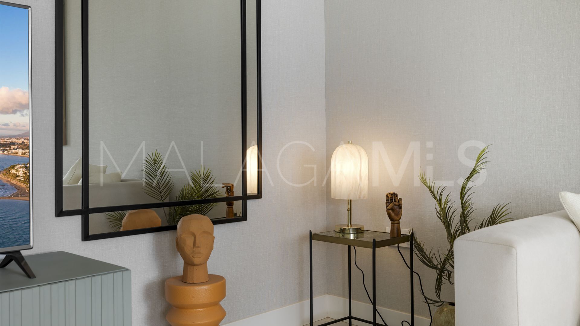 Lägenhet for sale in Estepona Väst