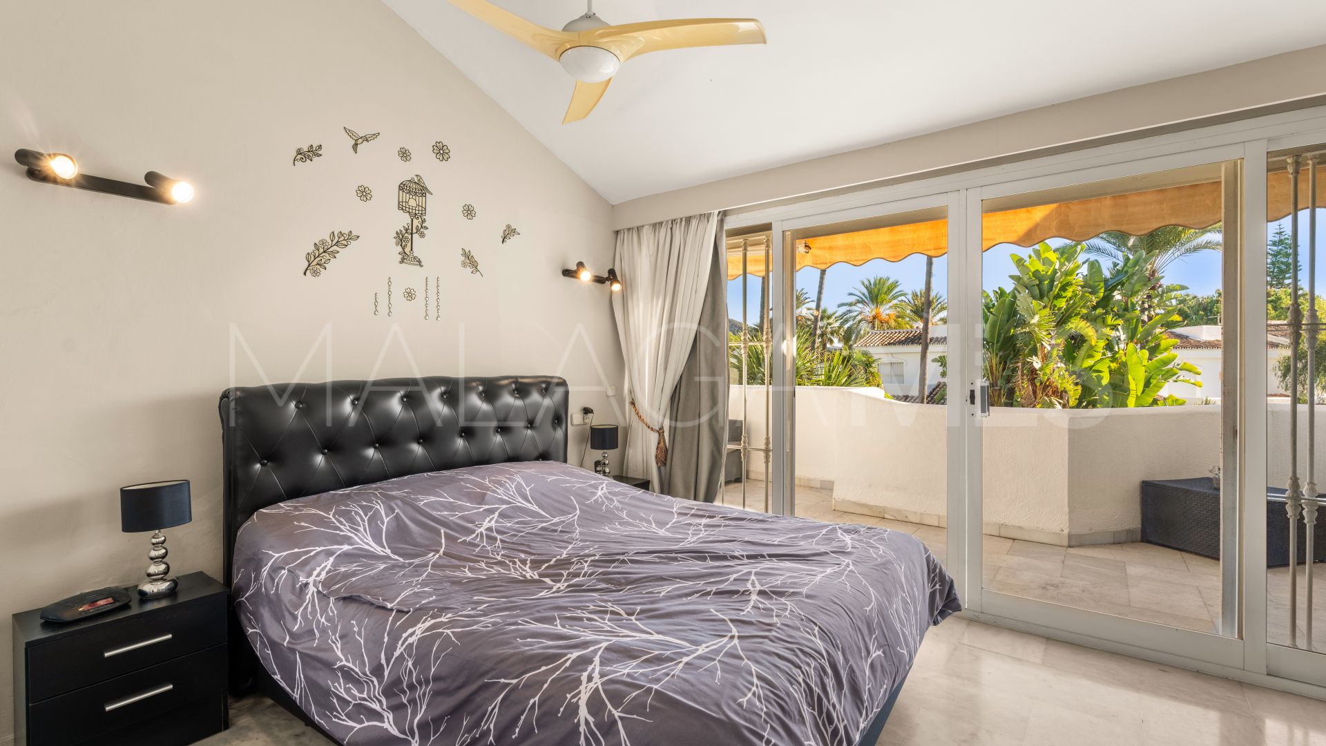 Maison de ville for sale in Sierra Blanca