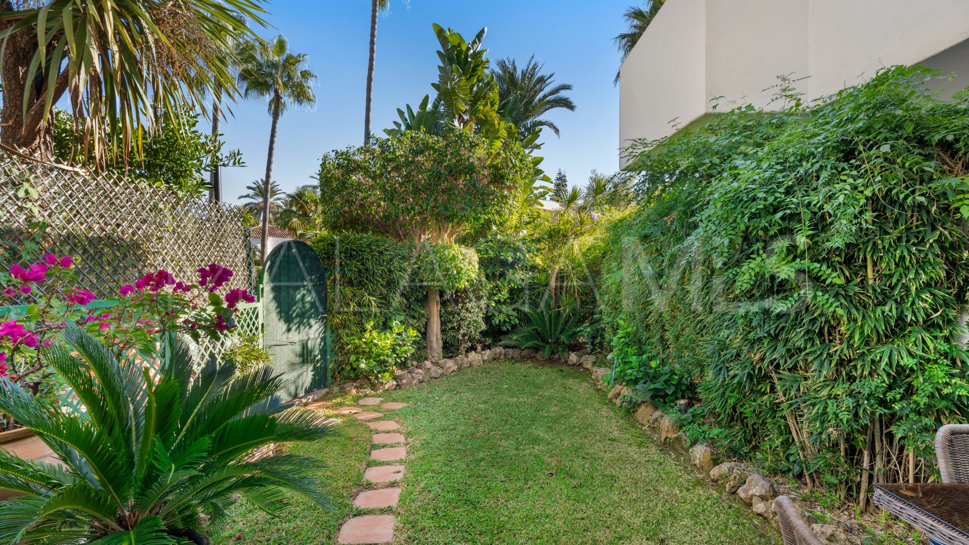 Maison de ville for sale in Sierra Blanca