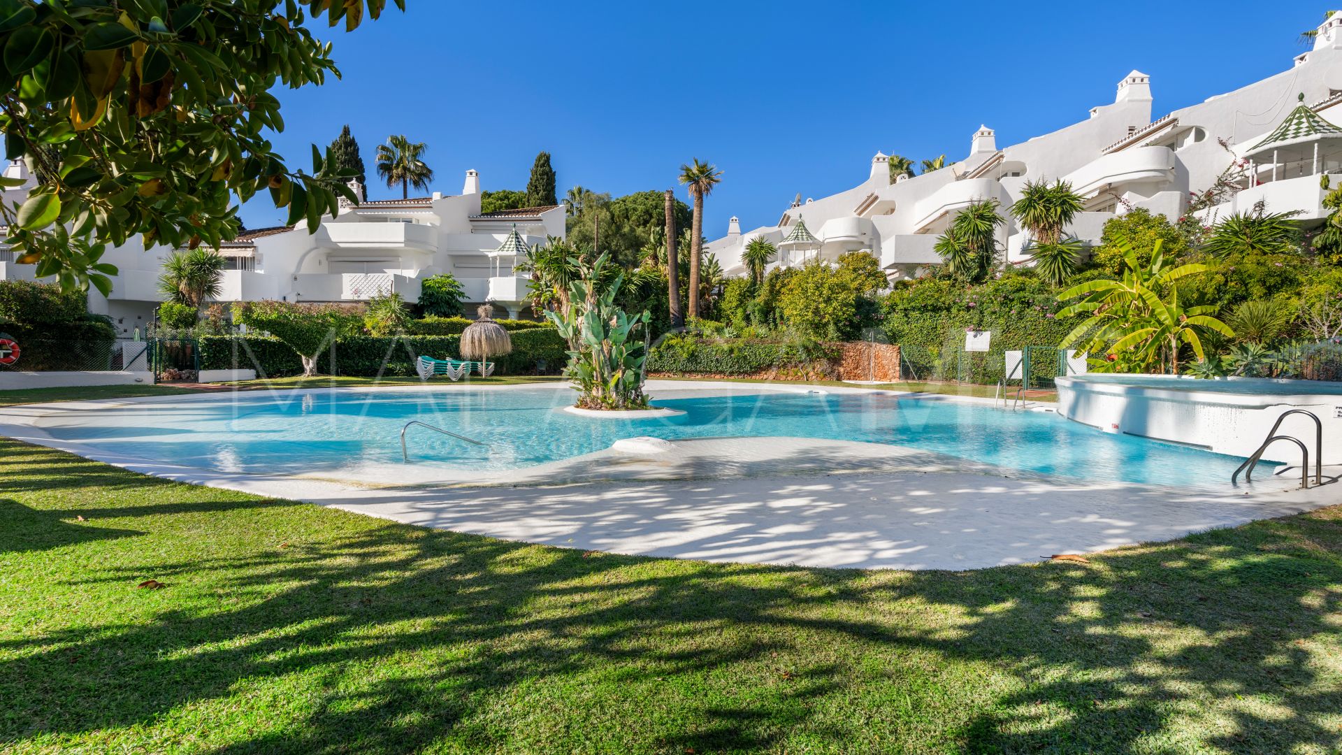 Maison de ville for sale in Sierra Blanca