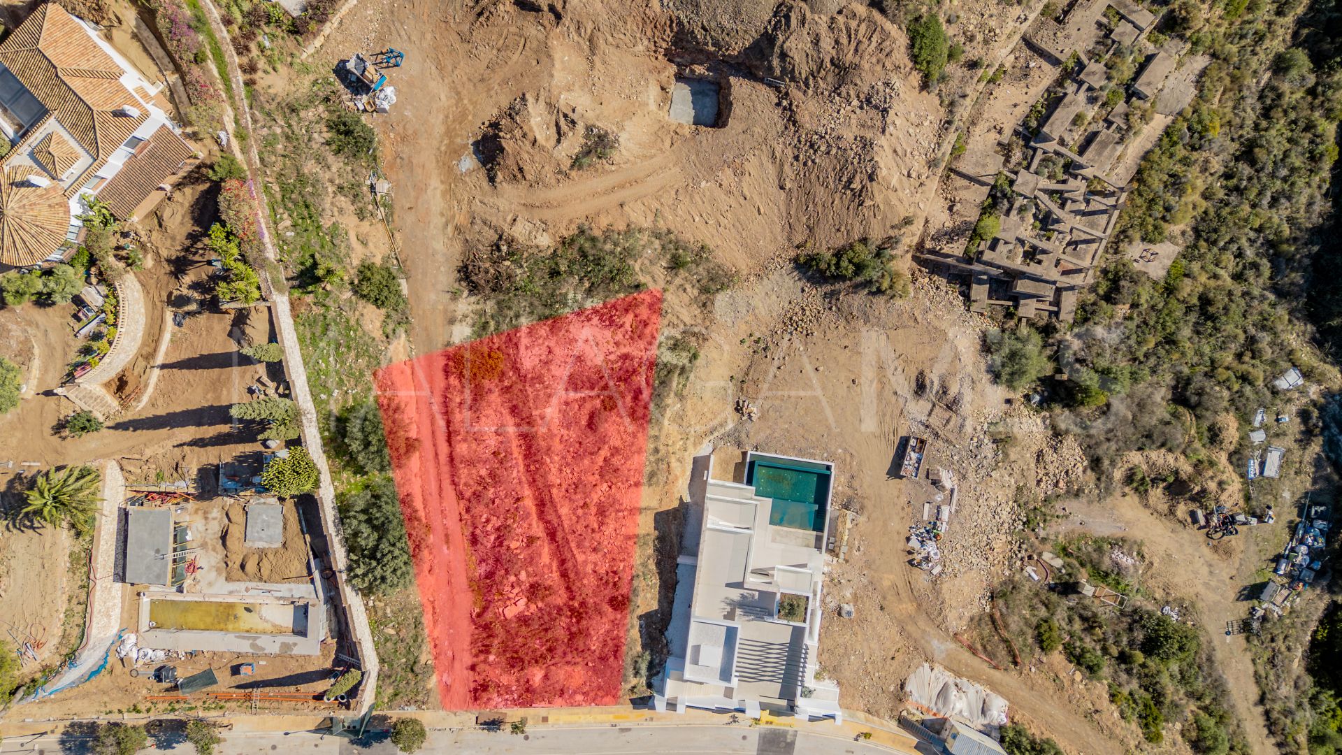 Terrain for sale in Elviria