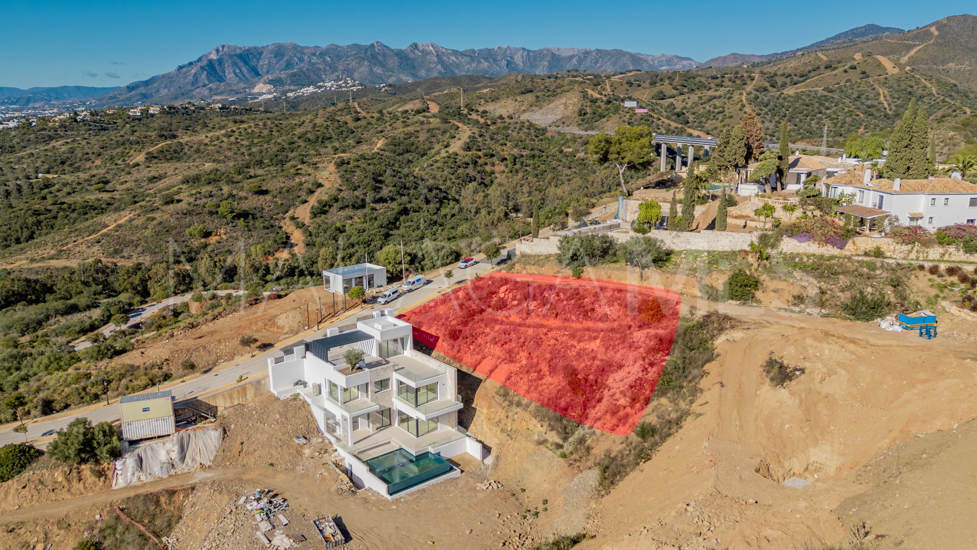 Terrain for sale in Elviria