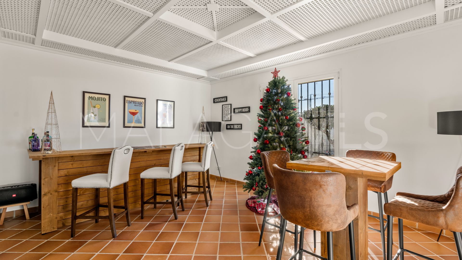 For sale villa in Las Chapas