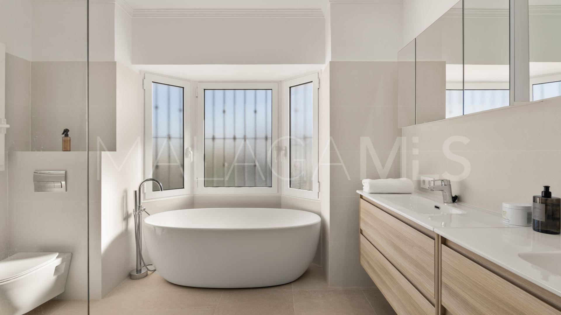 For sale villa in Las Chapas