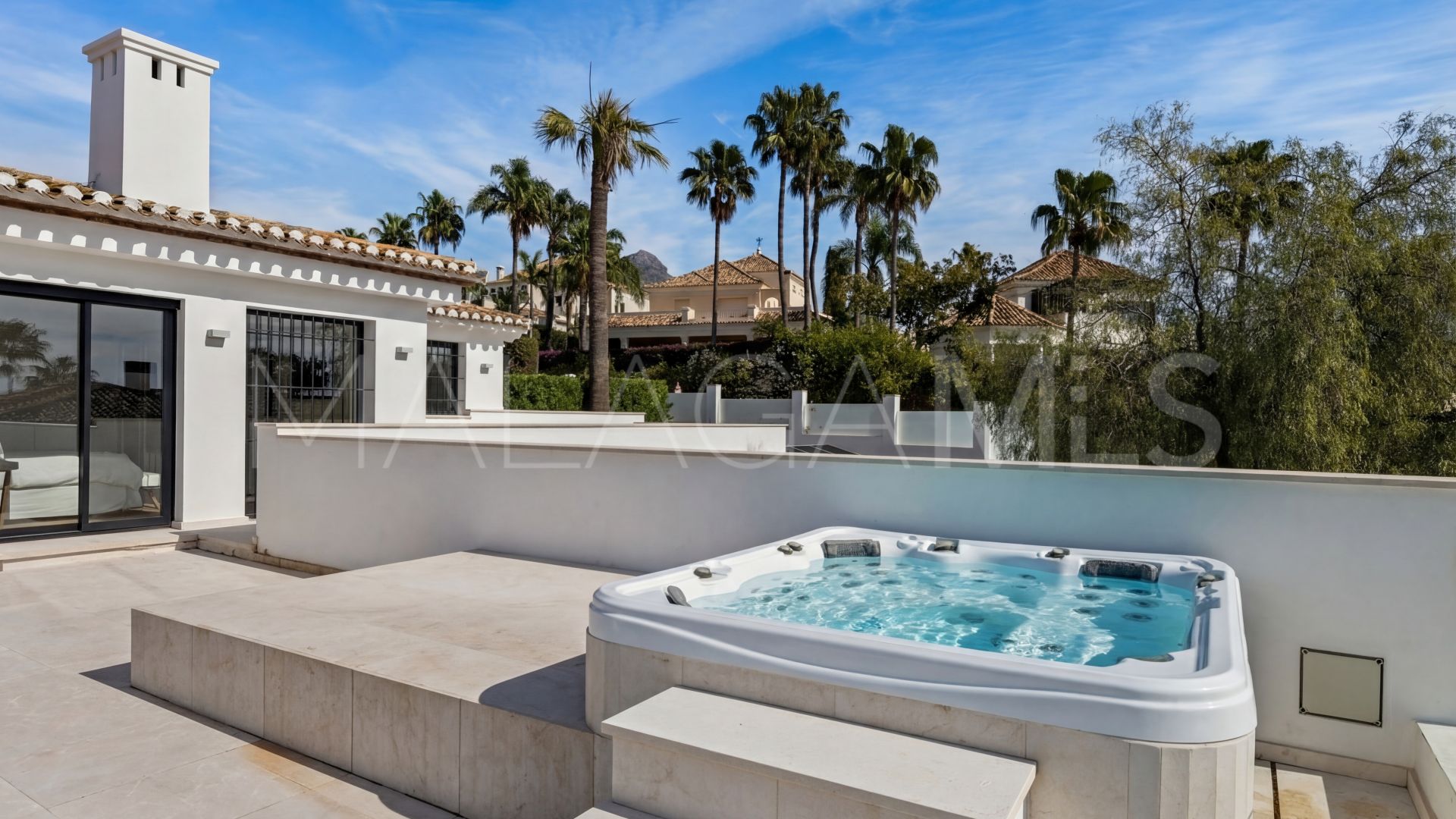 Villa for sale in Los Naranjos