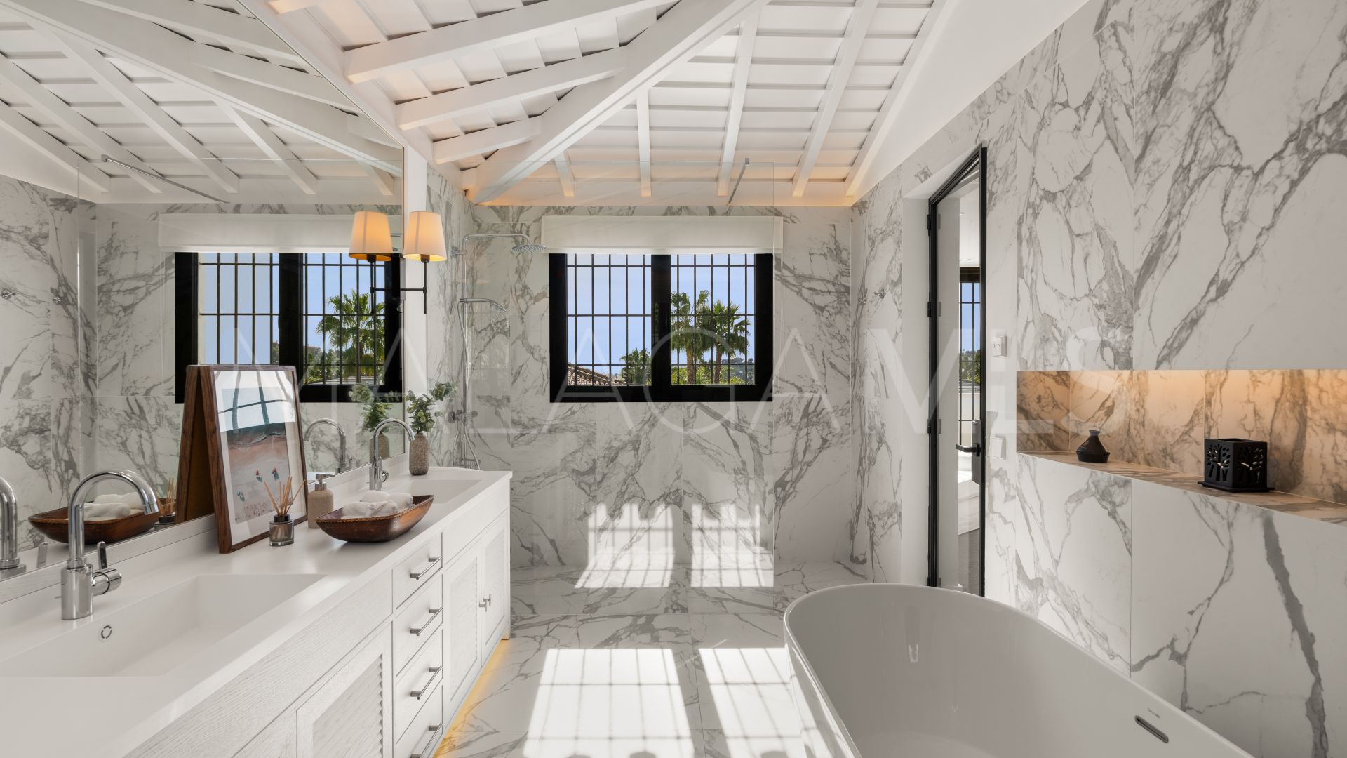 Villa for sale in Los Naranjos