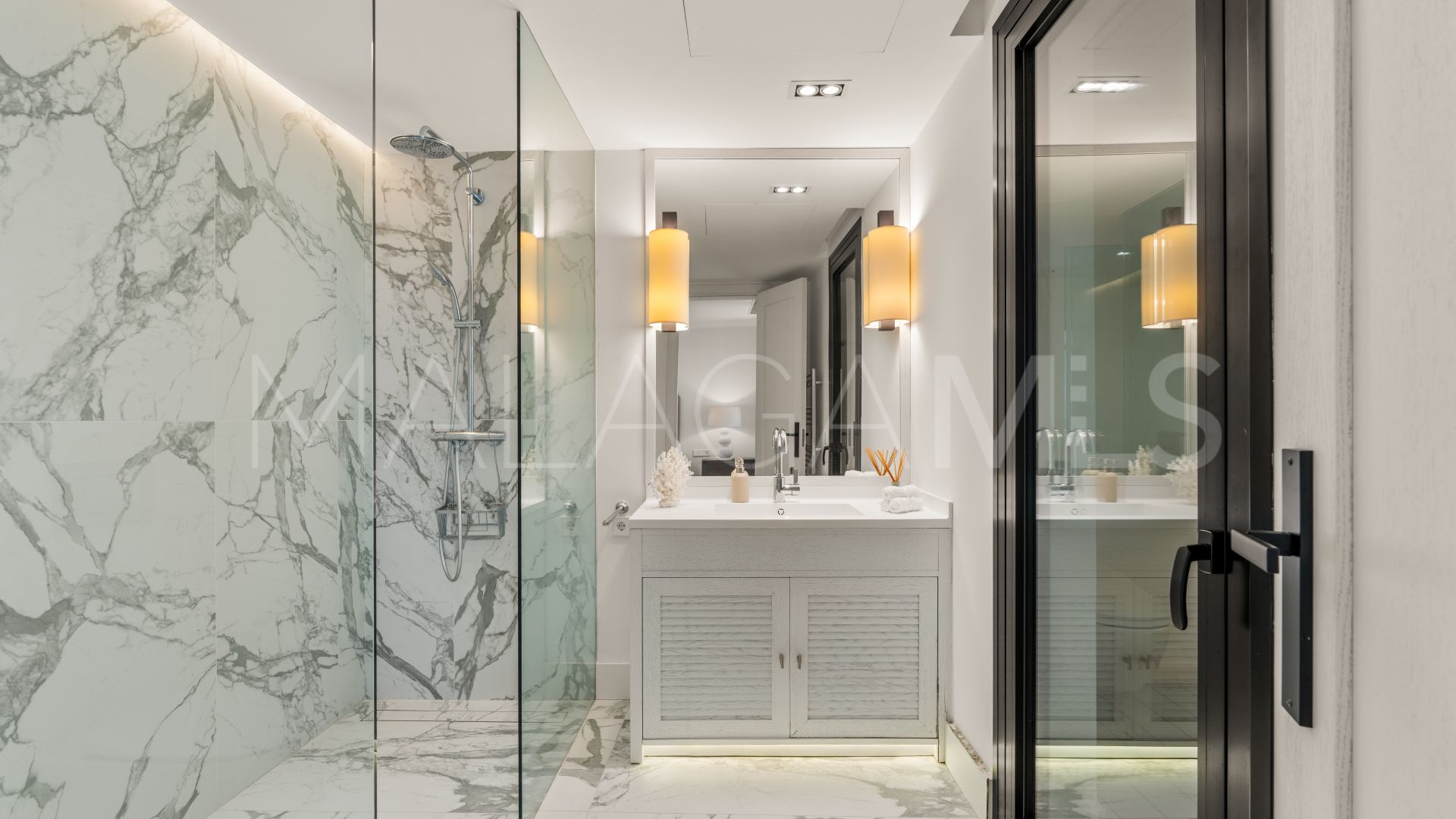 Villa for sale in Los Naranjos