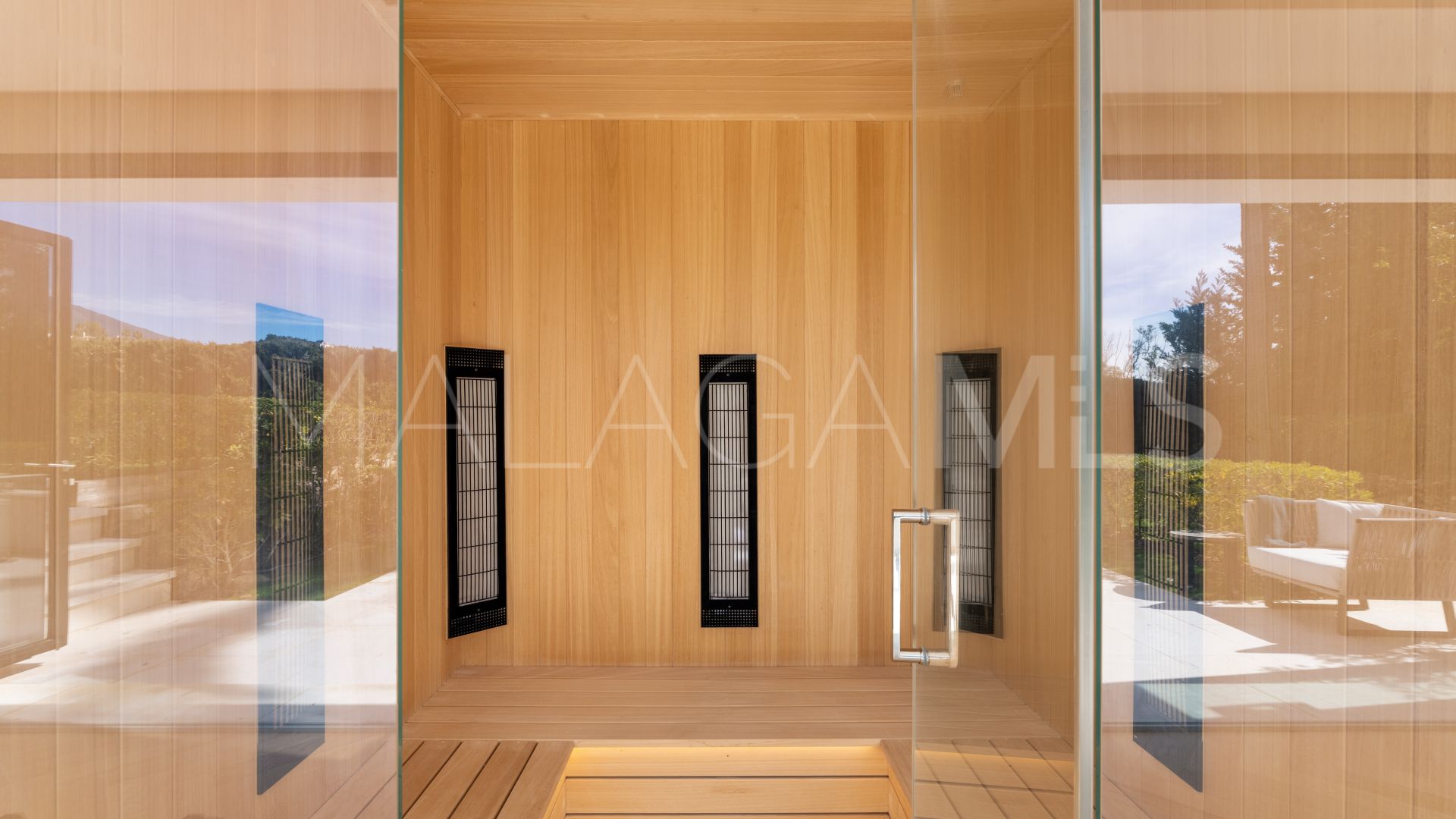 Villa for sale in Los Naranjos