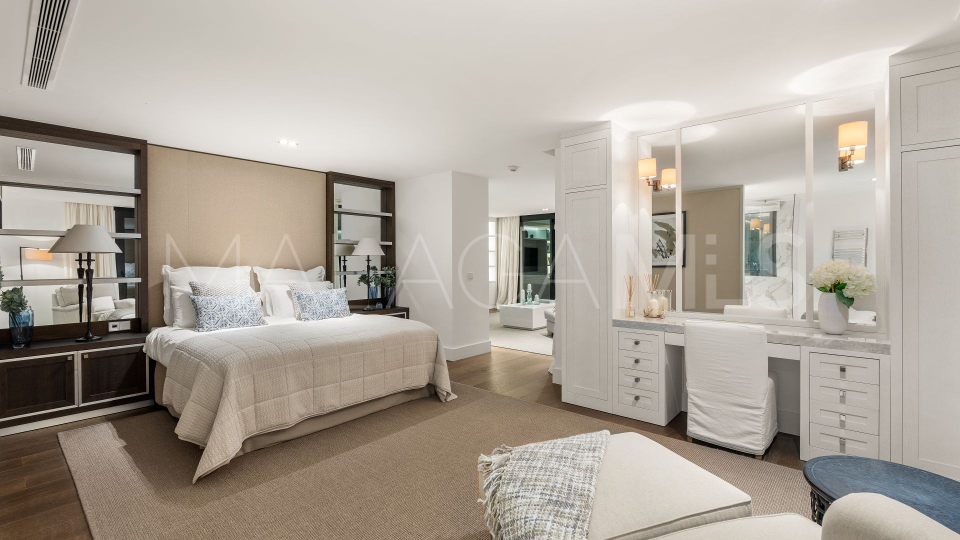 Villa for sale in Los Naranjos