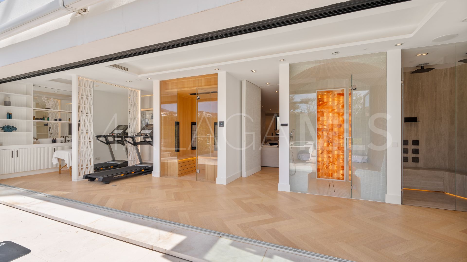 Villa for sale in Los Naranjos