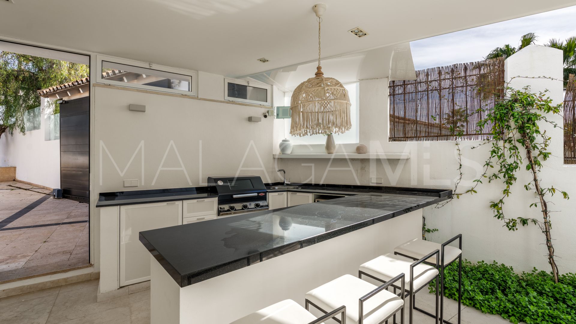 Villa for sale in Los Naranjos