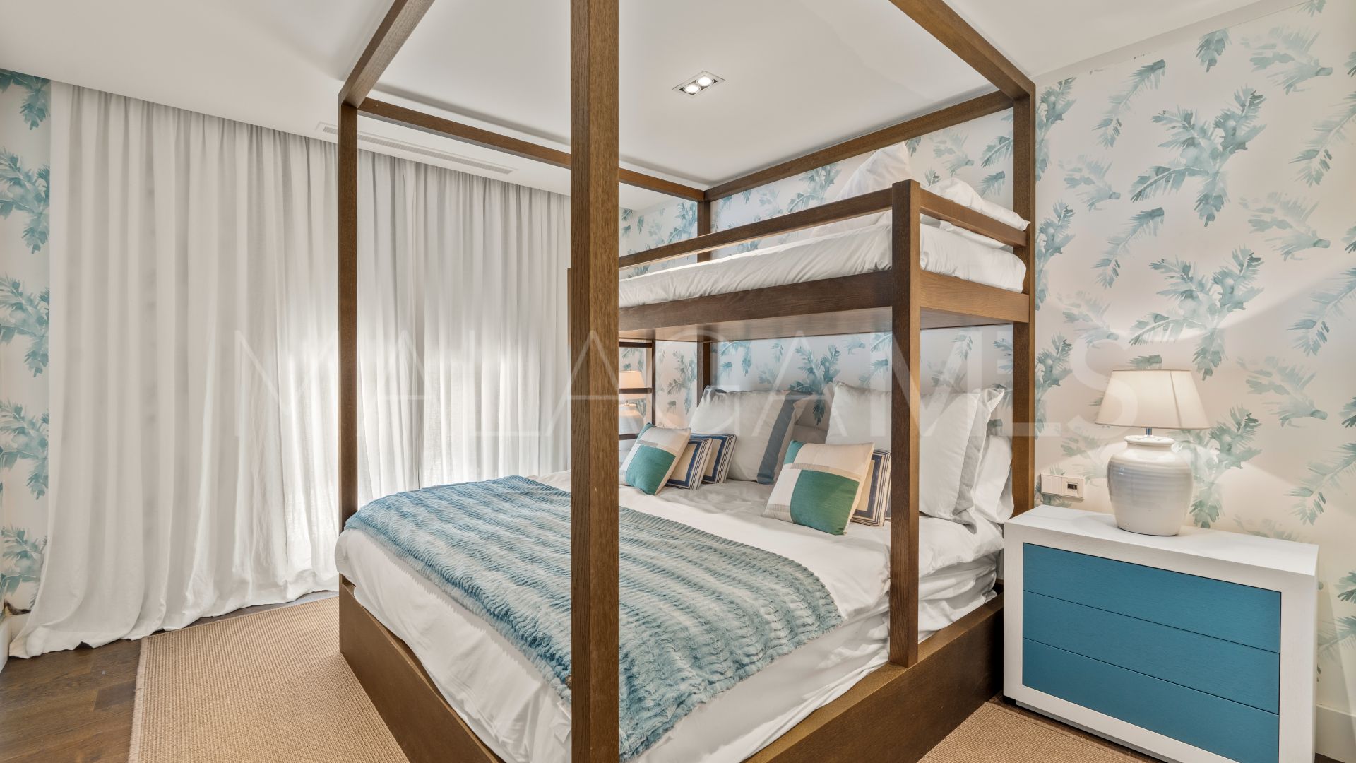 Villa for sale in Los Naranjos