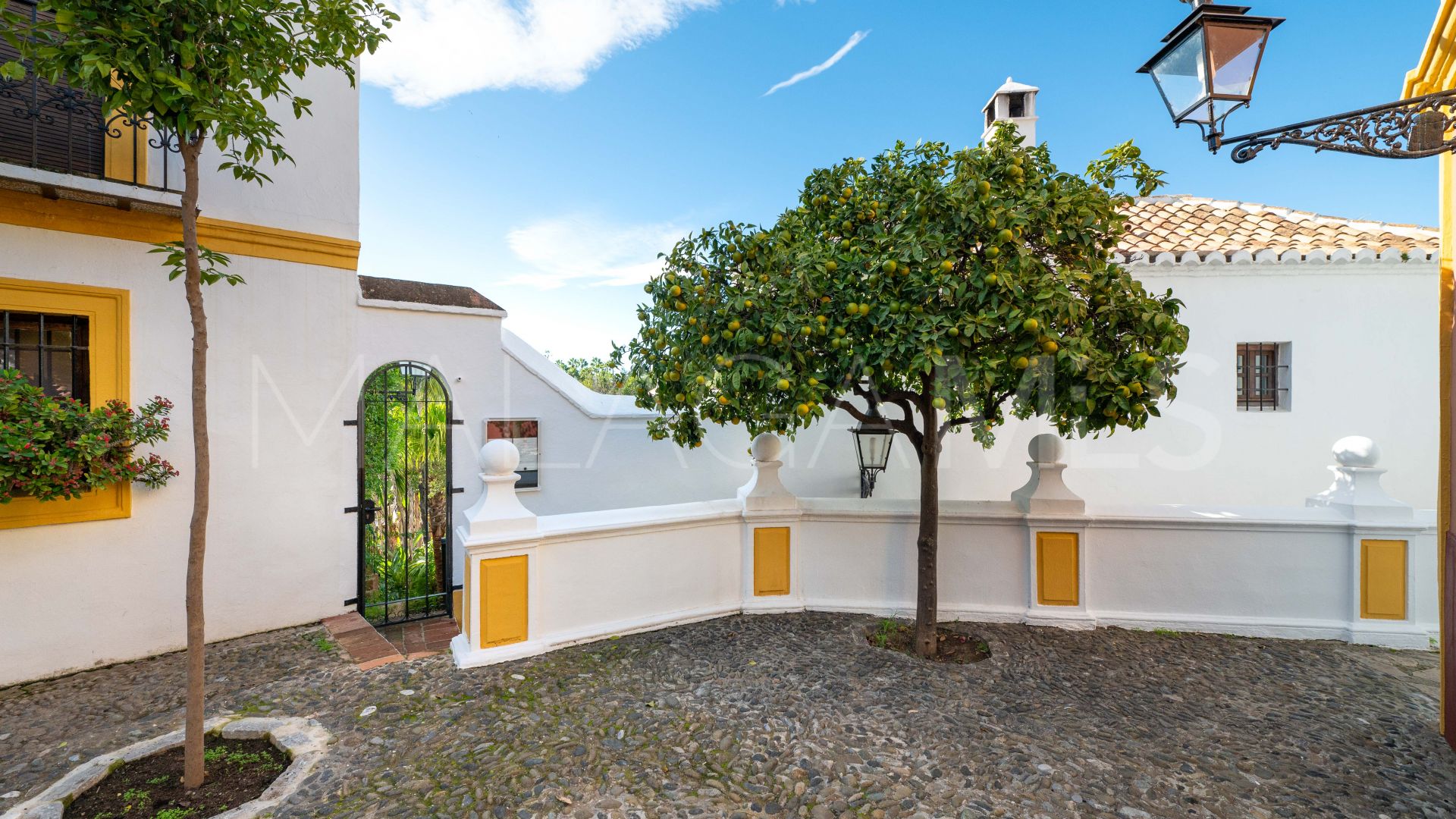 Maison de ville for sale in Las Lomas del Marbella Club