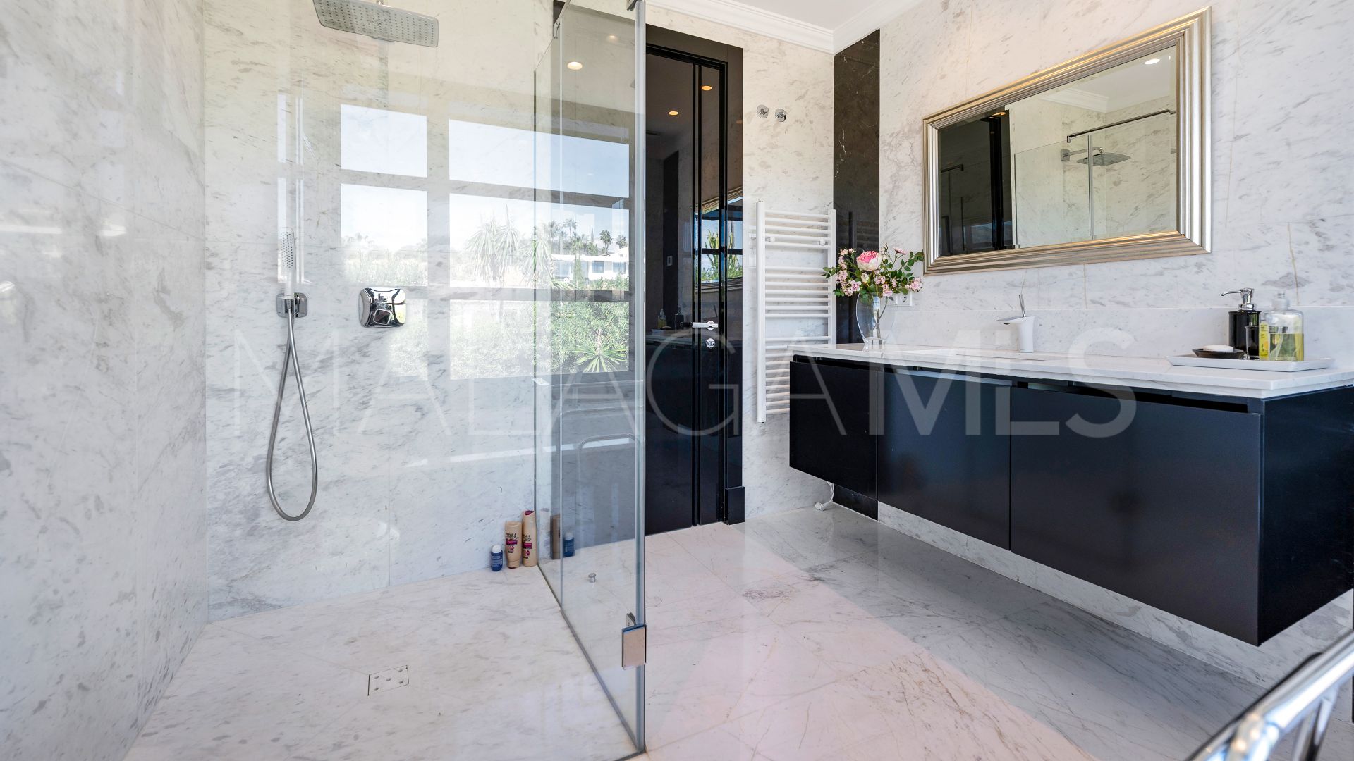 For sale villa with 5 bedrooms in La Alqueria