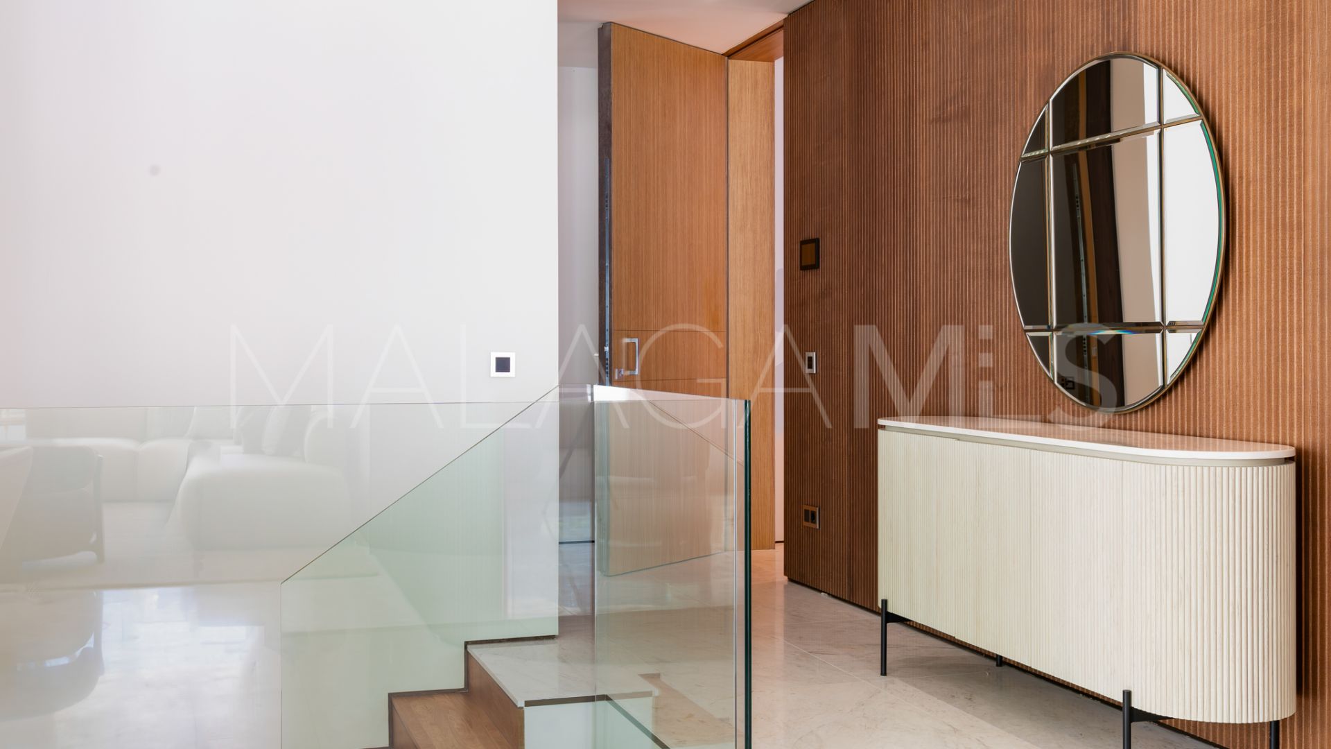 Markplanslägenhet for sale in Golden Mile