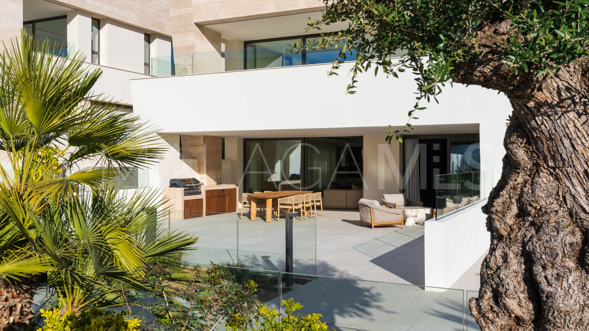 Markplanslägenhet for sale in Golden Mile