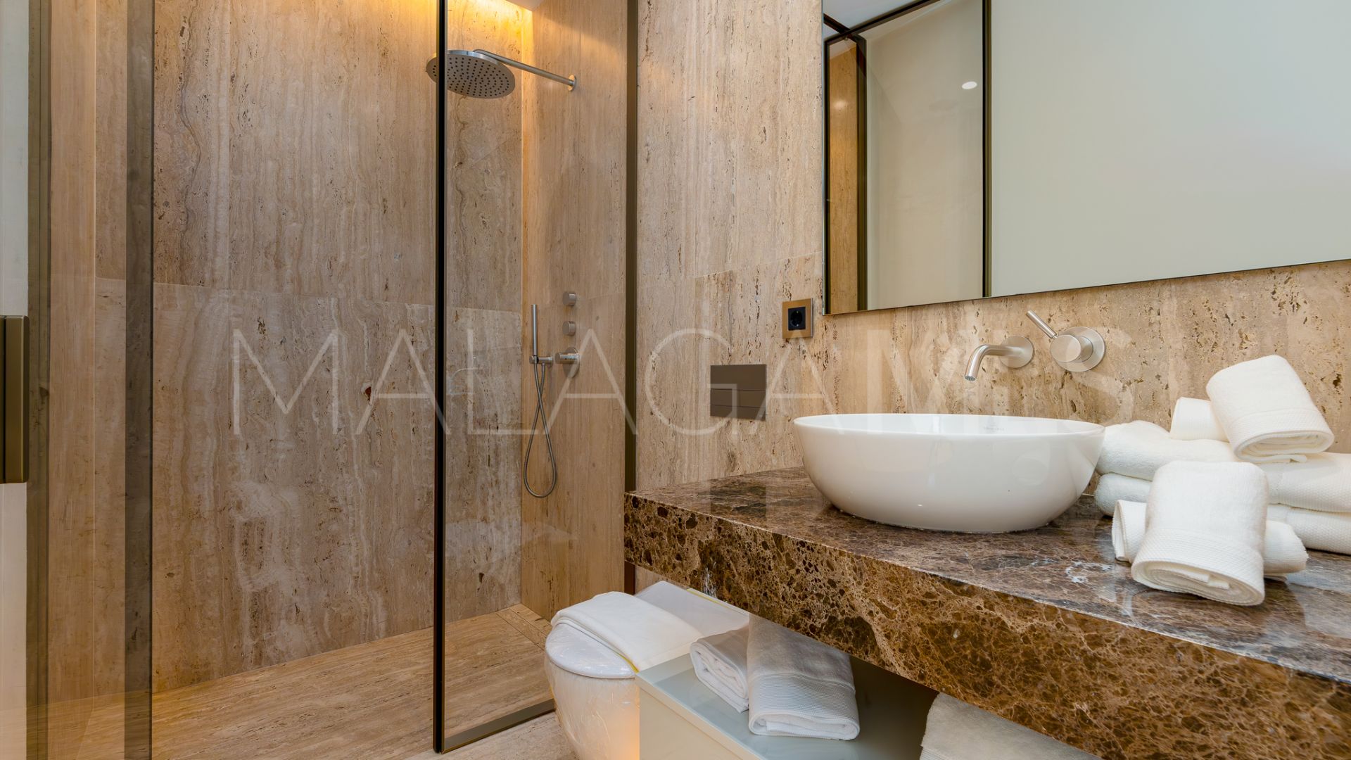 Markplanslägenhet for sale in Golden Mile