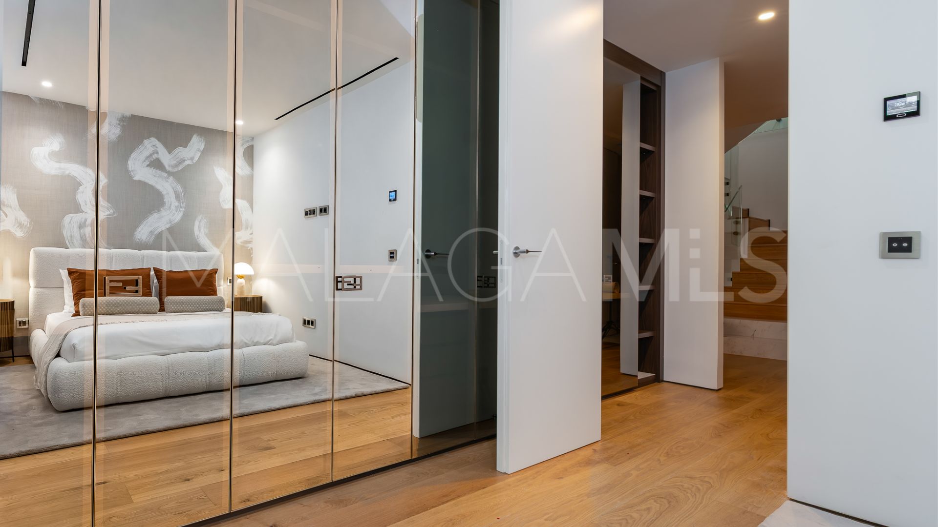 Apartamento planta baja for sale in Marbella Golden Mile