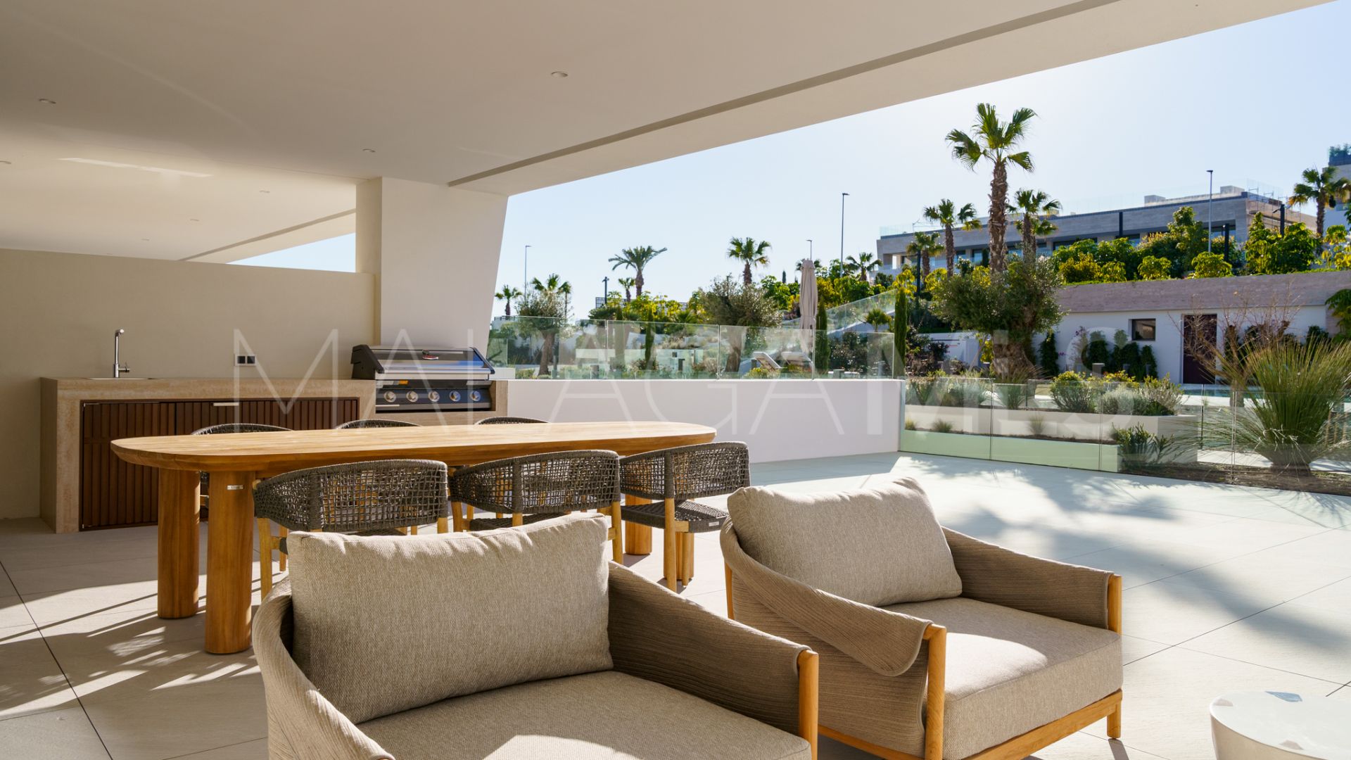Apartamento planta baja for sale in Marbella Golden Mile
