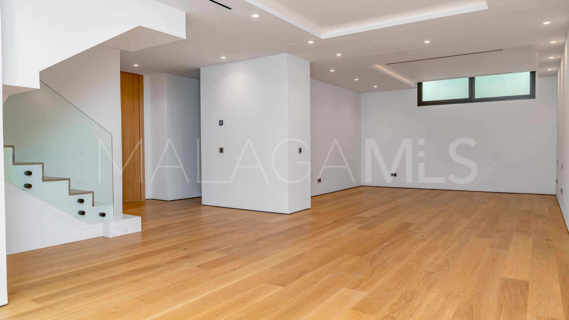 Apartamento planta baja for sale in Marbella Golden Mile