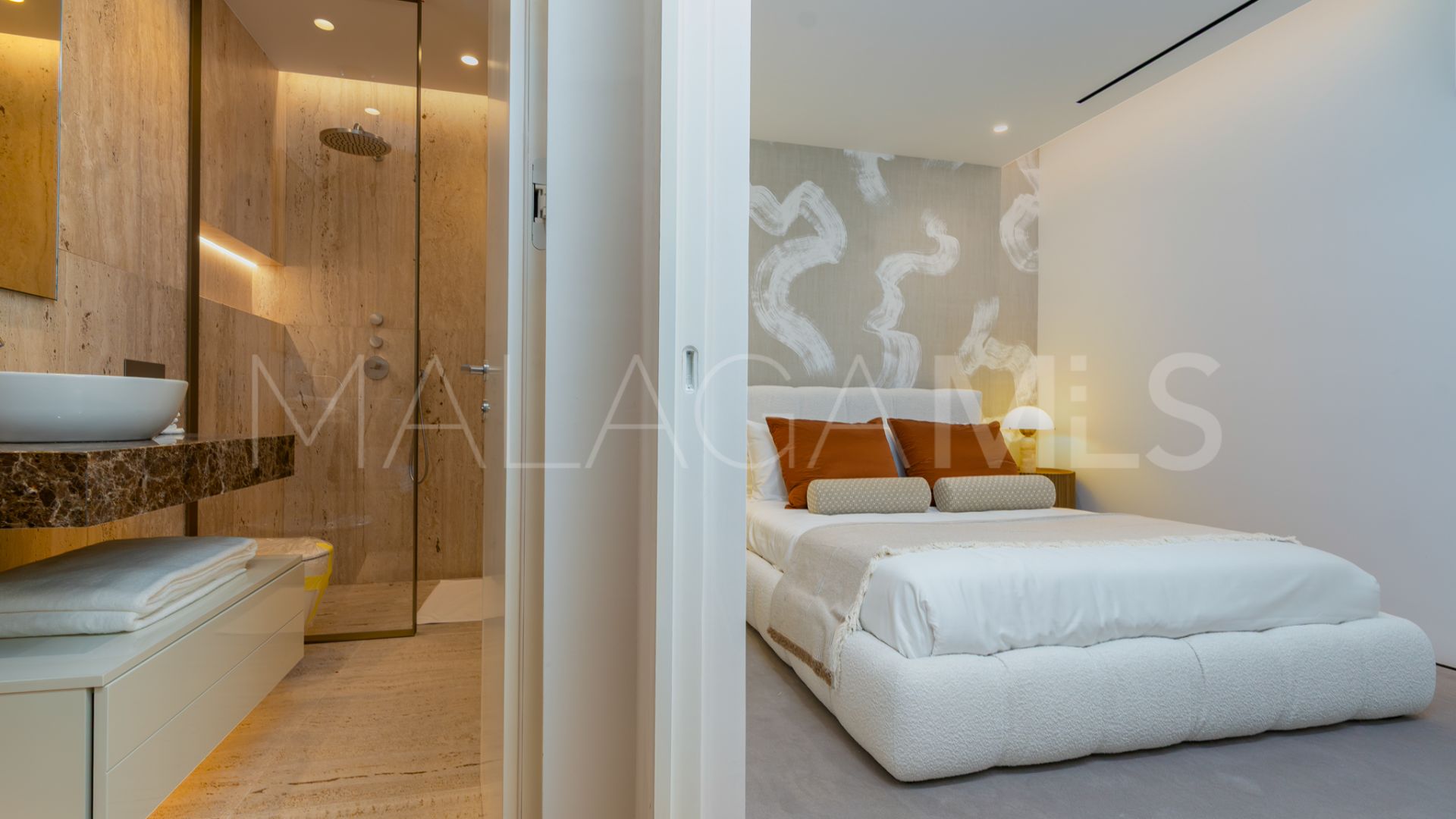 Apartamento planta baja for sale in Marbella Golden Mile