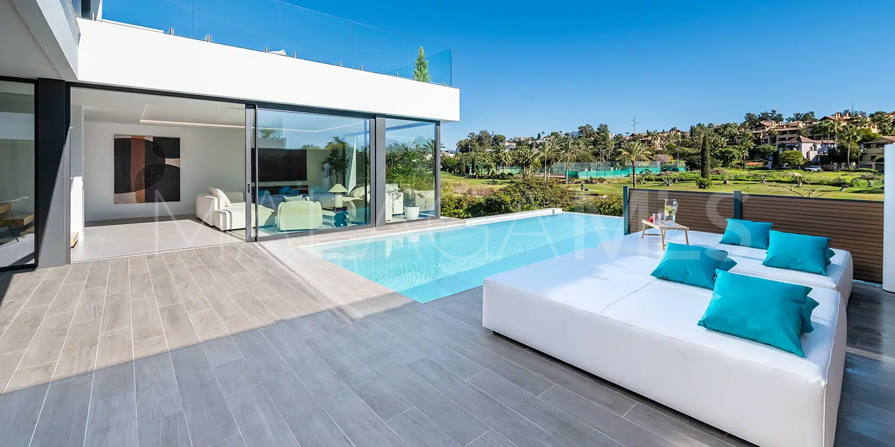 Villa for sale in El Campanario