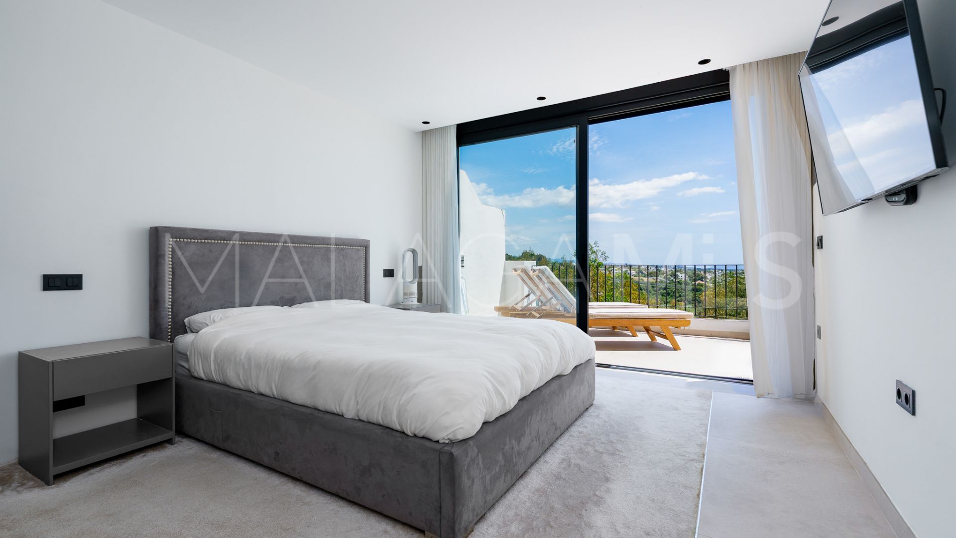 4 bedrooms La Quinta town house for sale