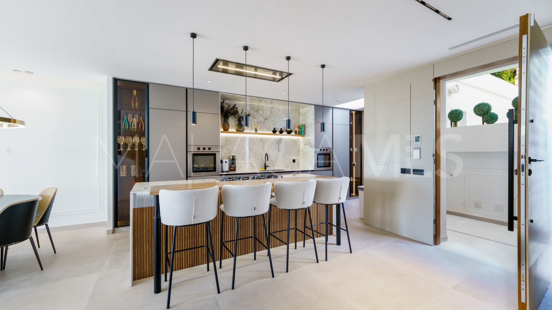 4 bedrooms La Quinta town house for sale