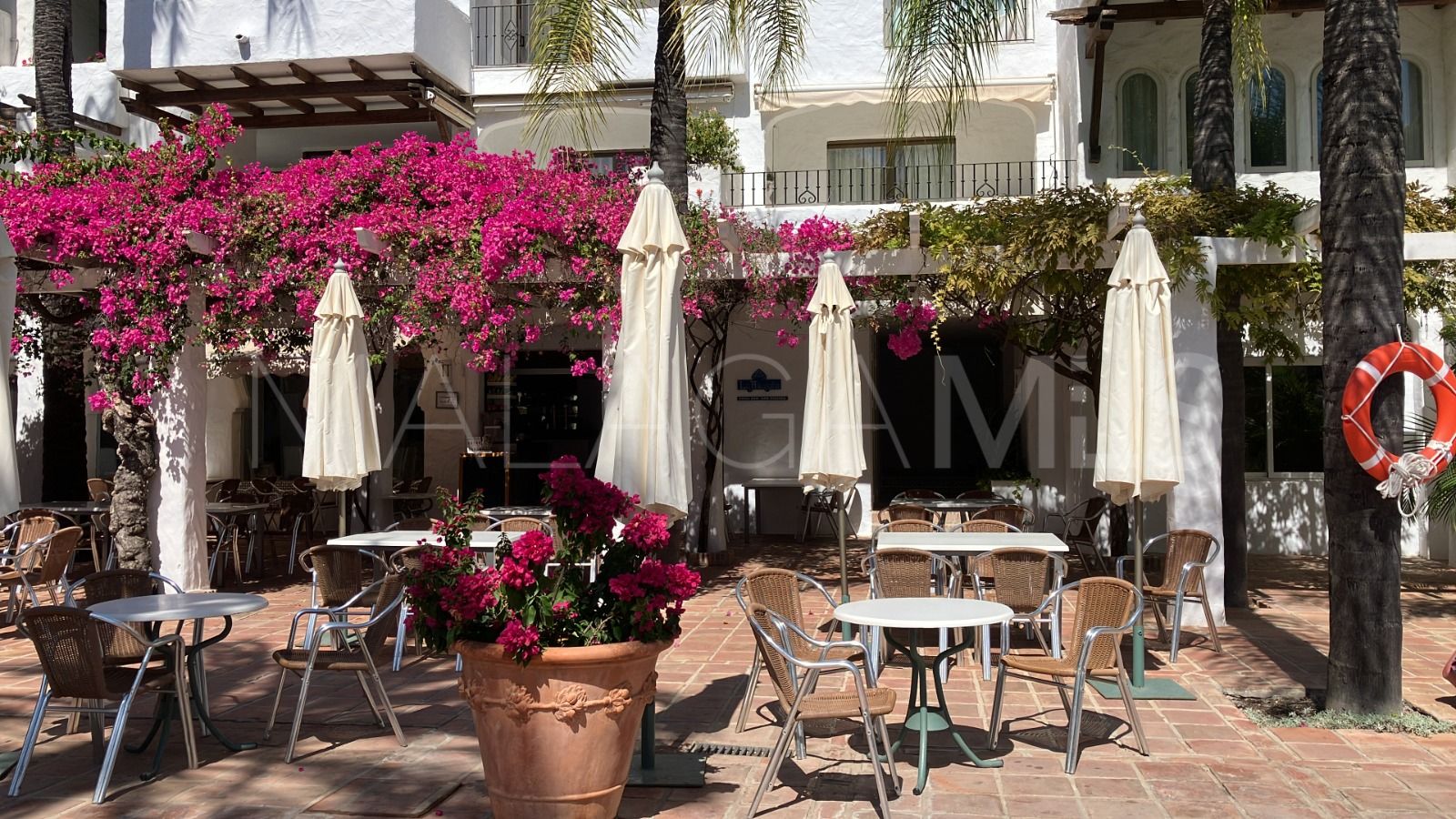 Wohnung for sale in Marbella - Puerto Banus