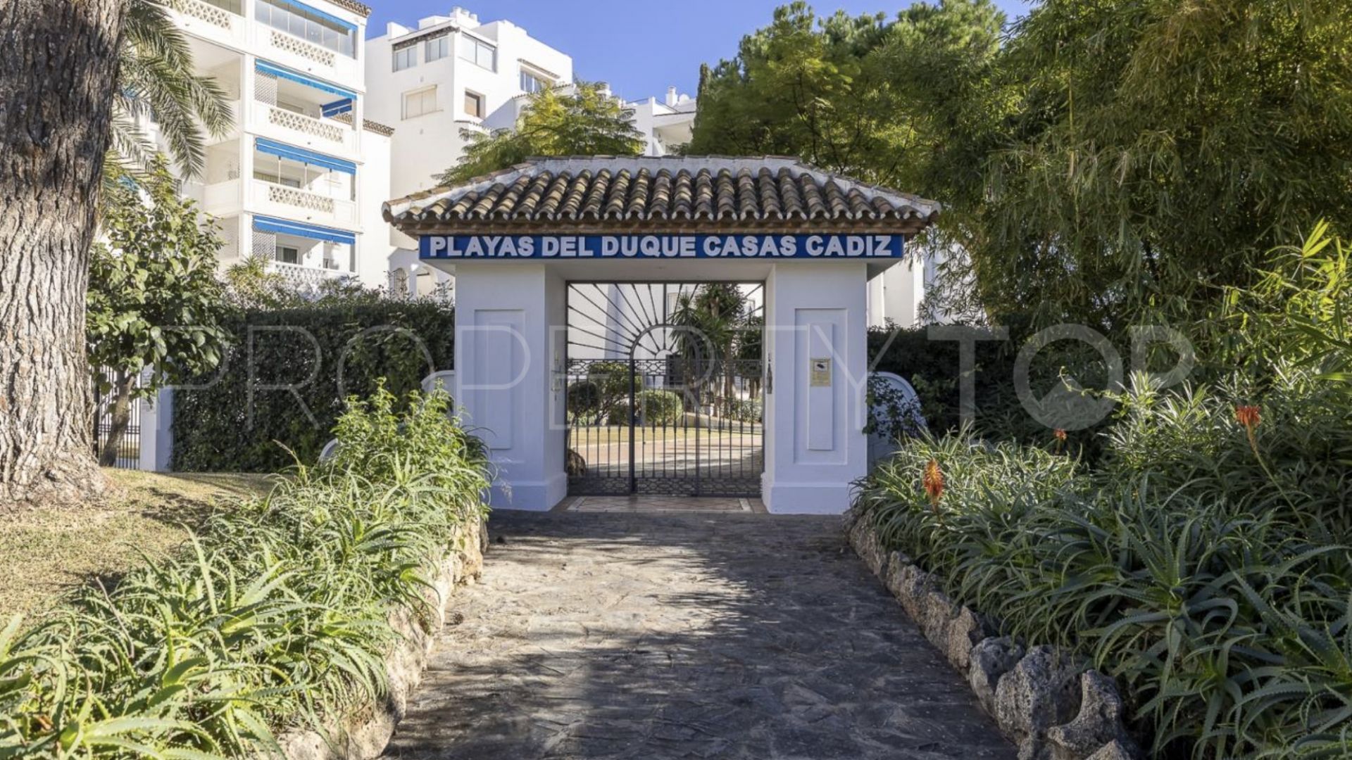 Apartamento en venta con 2 dormitorios en Playas del Duque