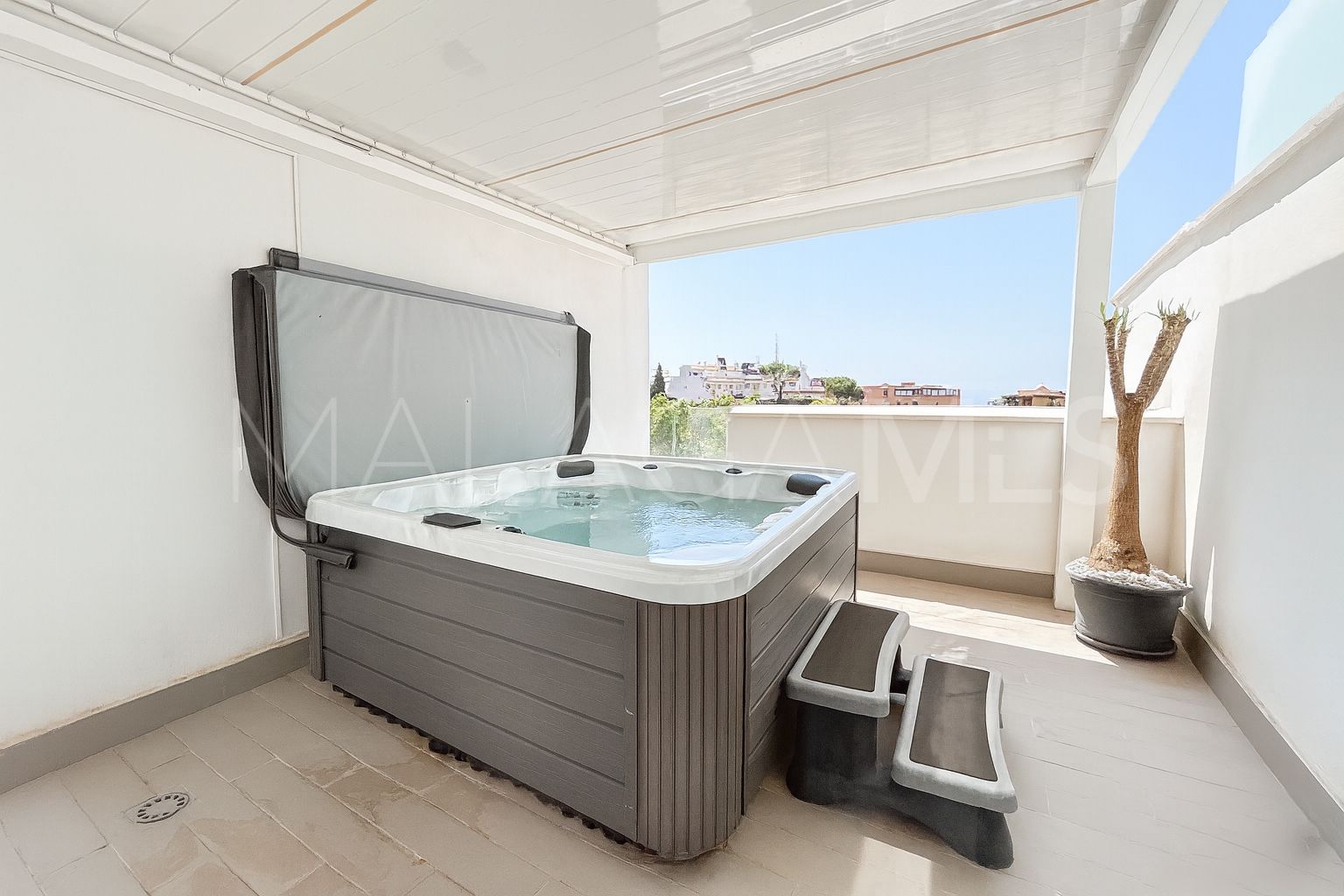 Zweistöckiges penthouse for sale in Marbella