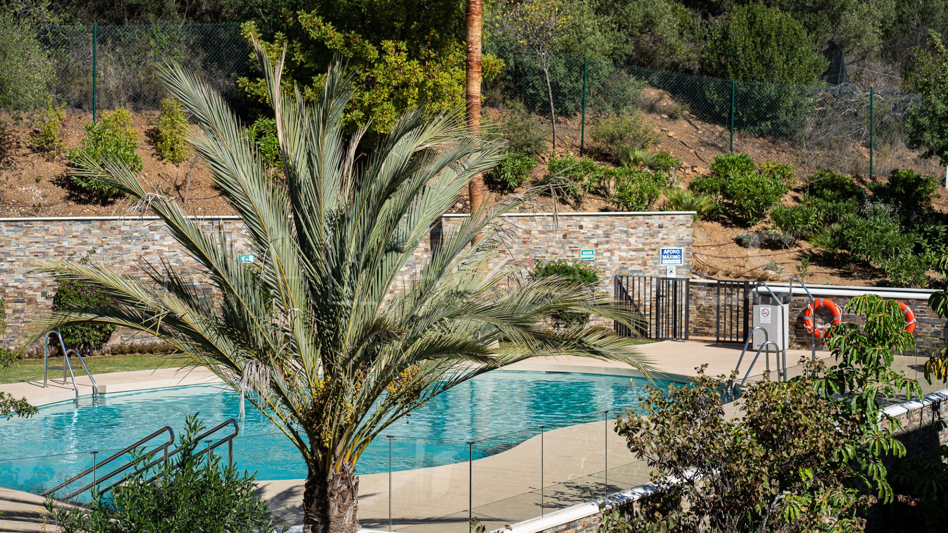 Tvåvånings takvåning for sale in Marbella