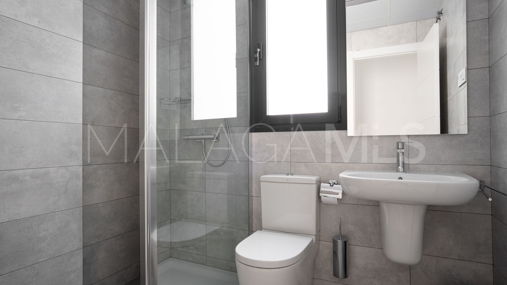Tvåvånings takvåning for sale in Marbella
