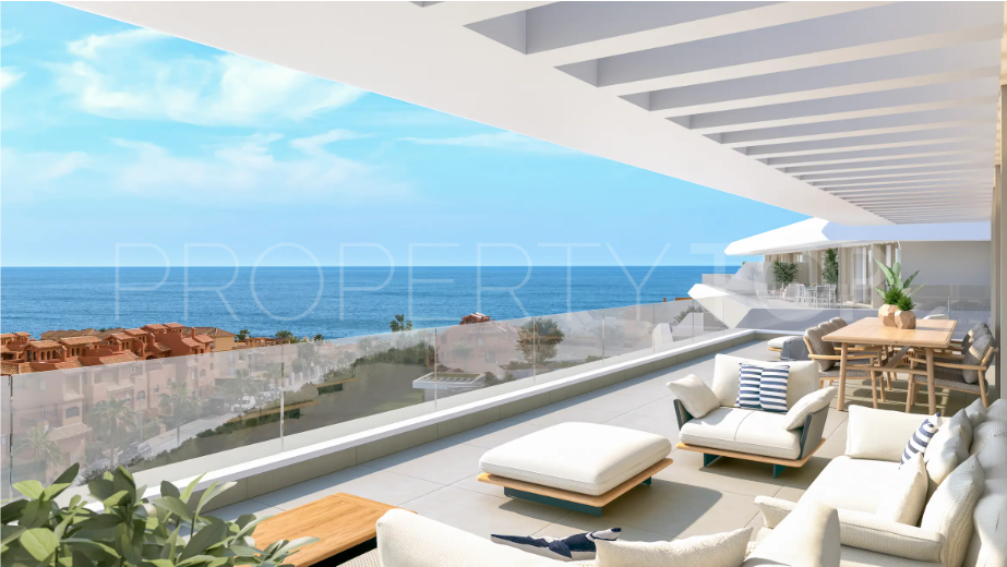 For sale 3 bedrooms apartment in Estepona