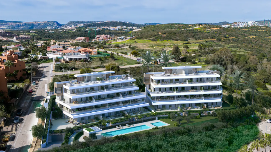 For sale 3 bedrooms apartment in Estepona