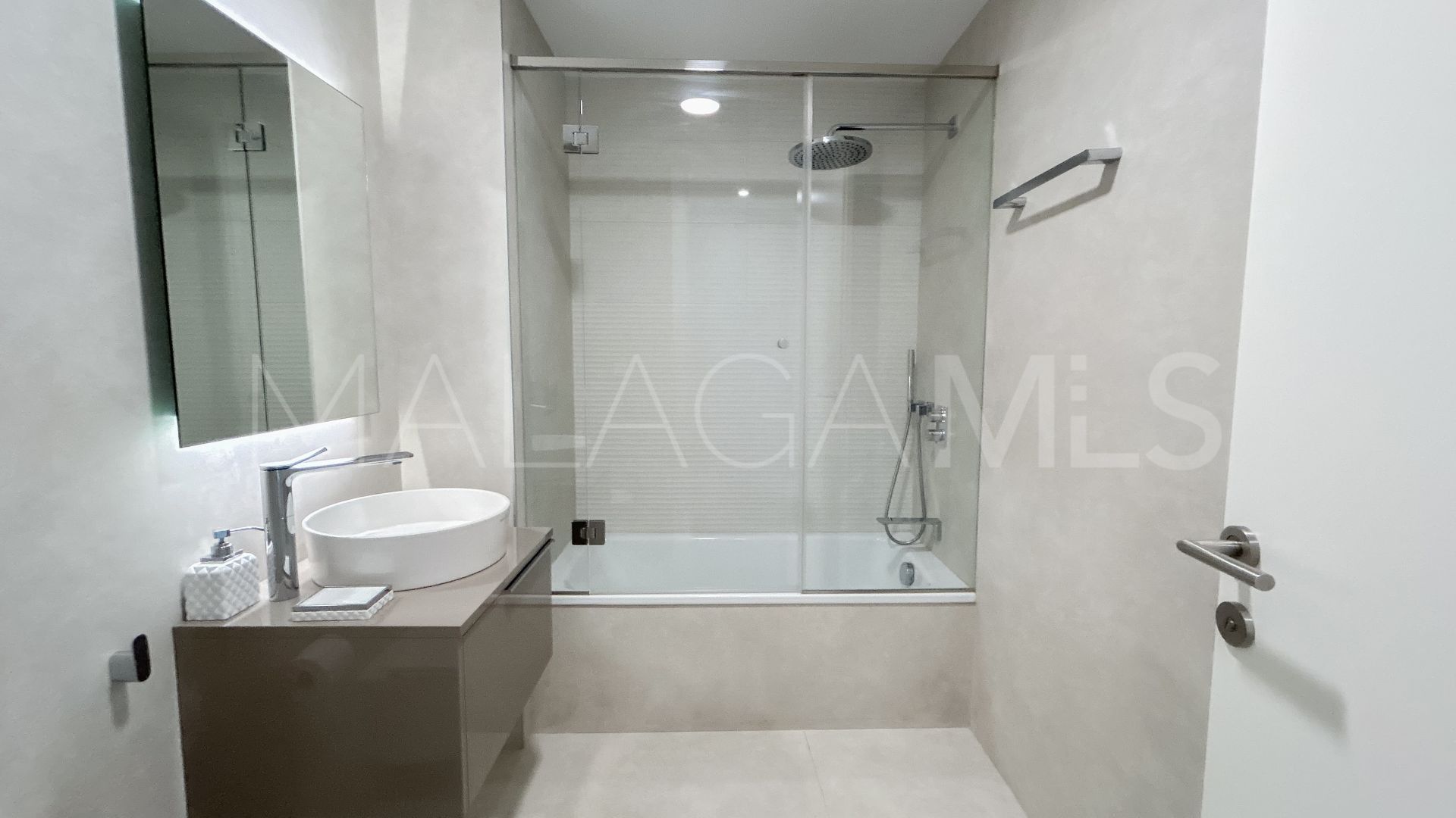 Wohnung for sale in Estepona