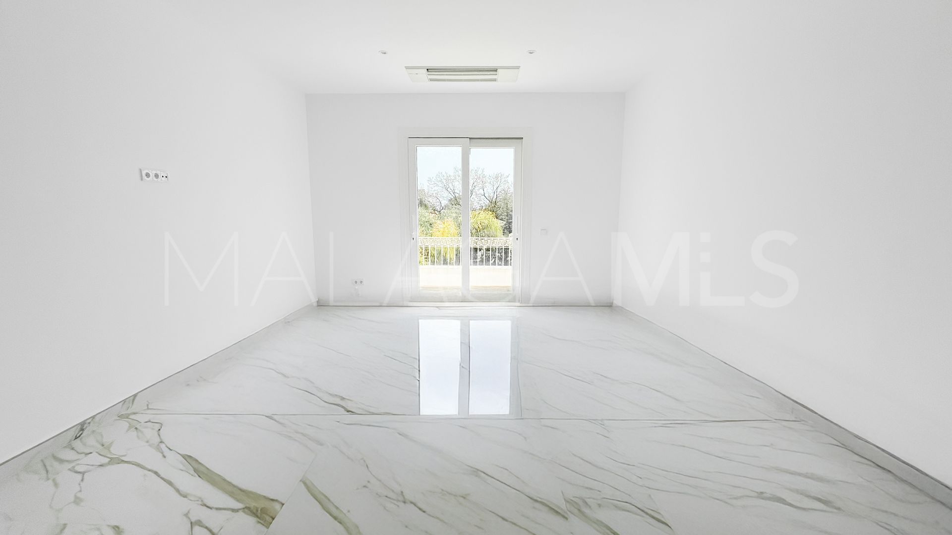 Villa for sale in Marbella