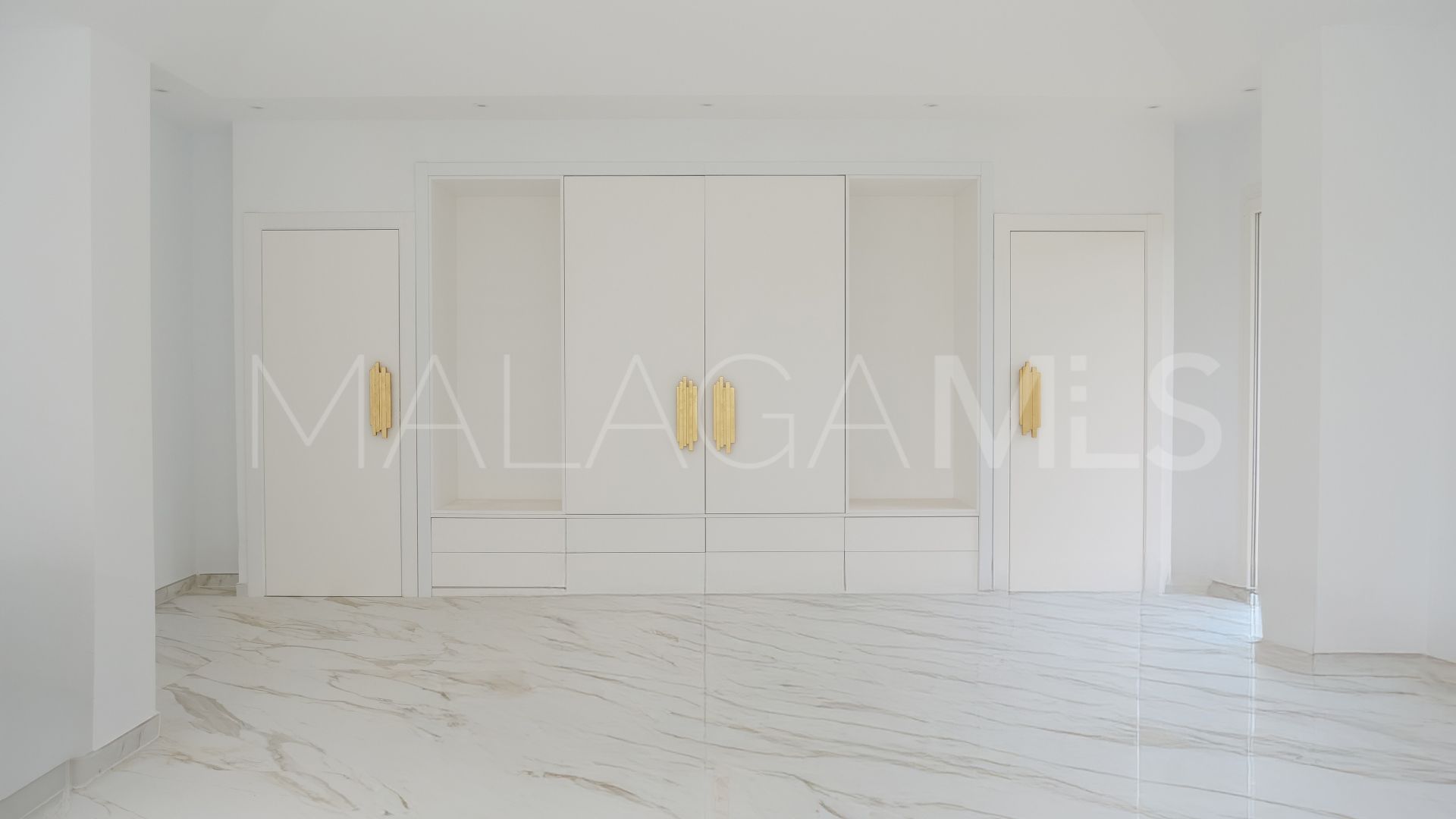 Villa for sale in Marbella