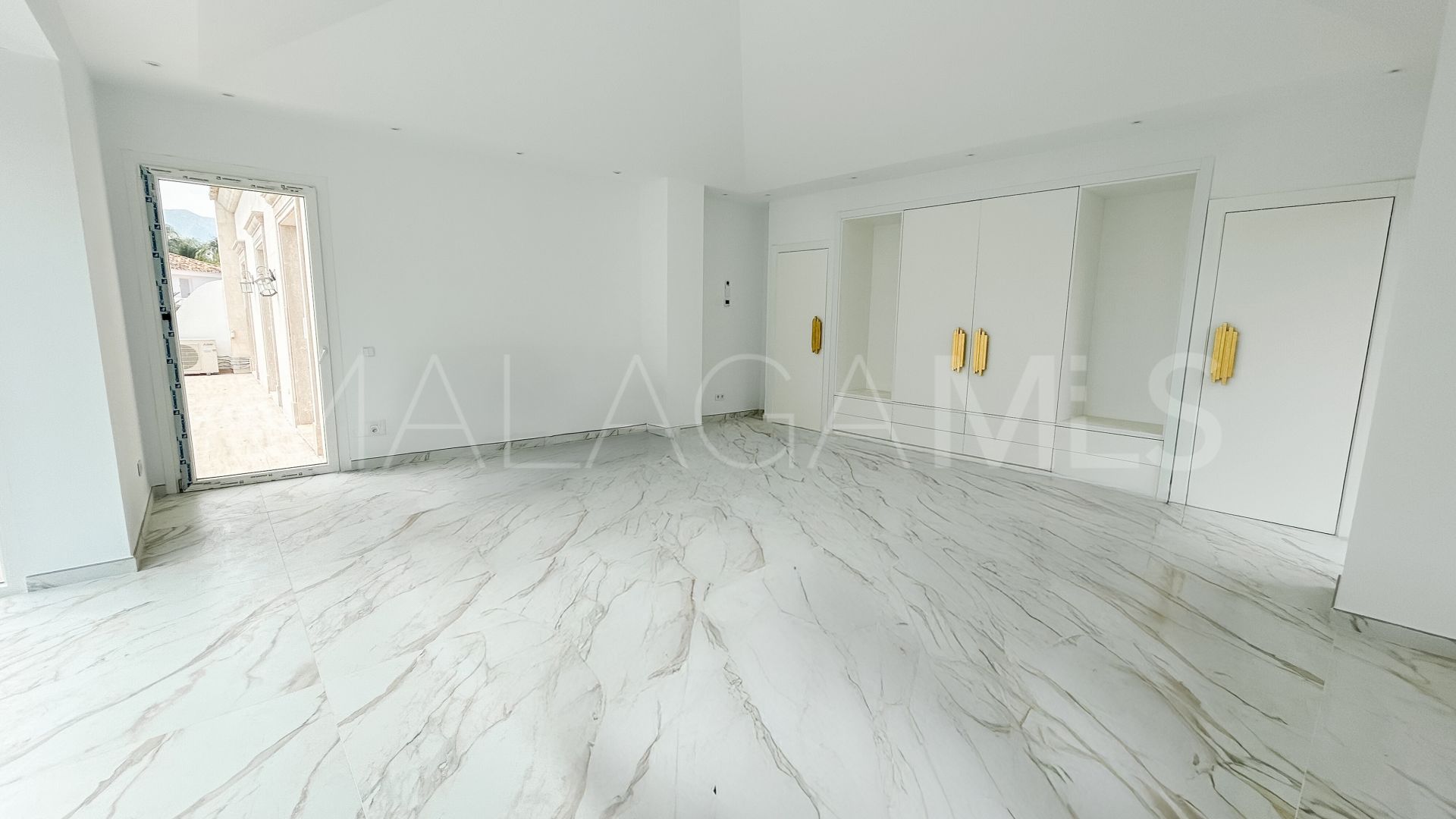 Villa for sale in Marbella