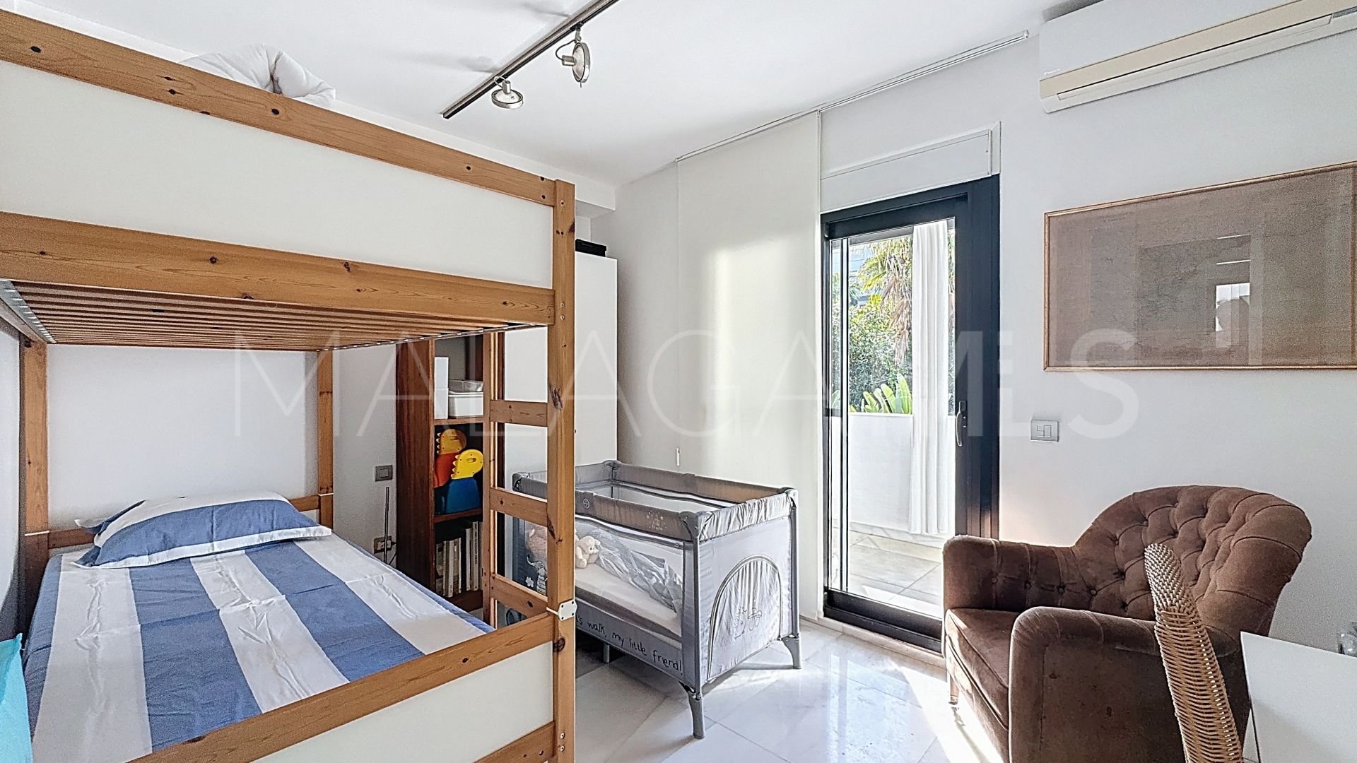 Maison de ville for sale in Guadalvillas