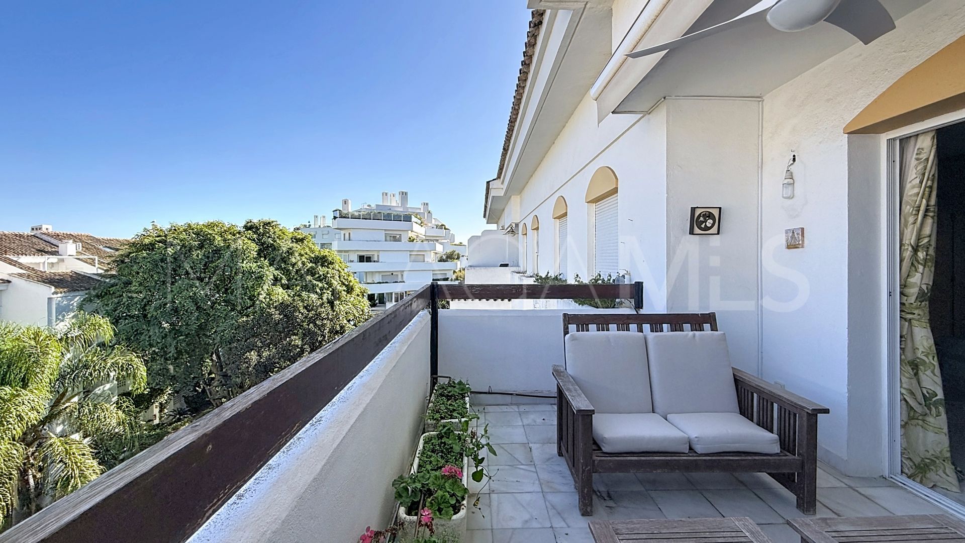 5 bedrooms Guadalmina Baja apartment for sale