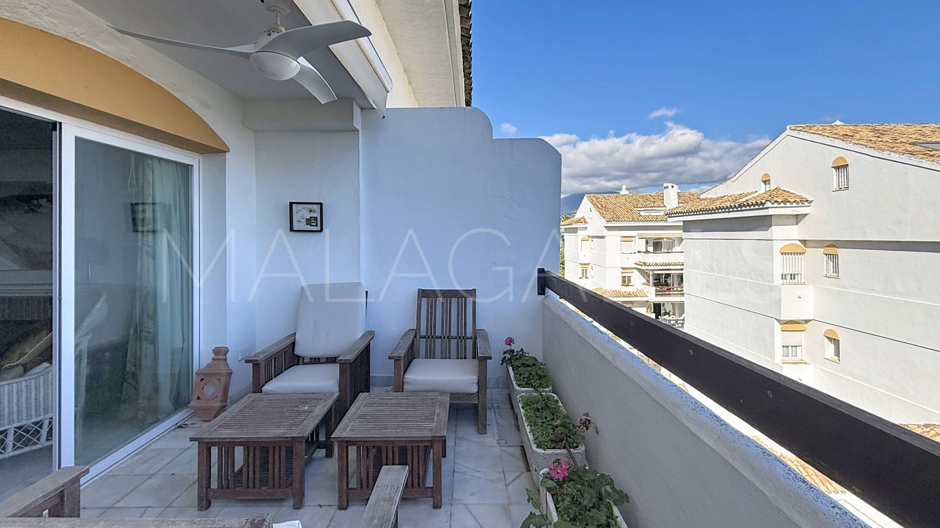 5 bedrooms Guadalmina Baja apartment for sale